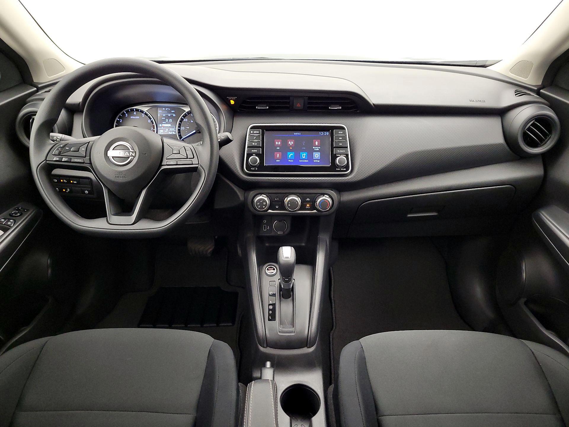 Thumbnail: 2025 Nissan Kicks - 9