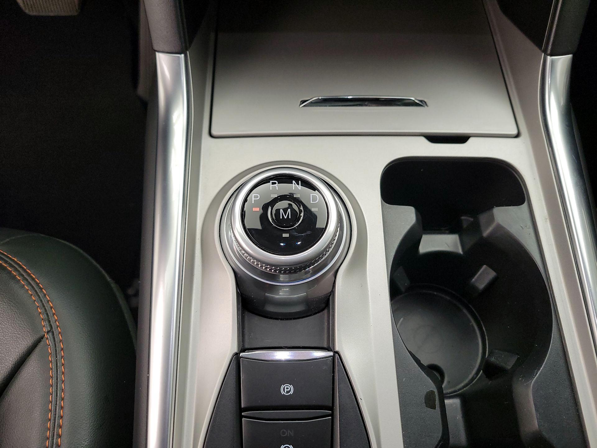 Thumbnail: 2023 Ford Explorer - 18