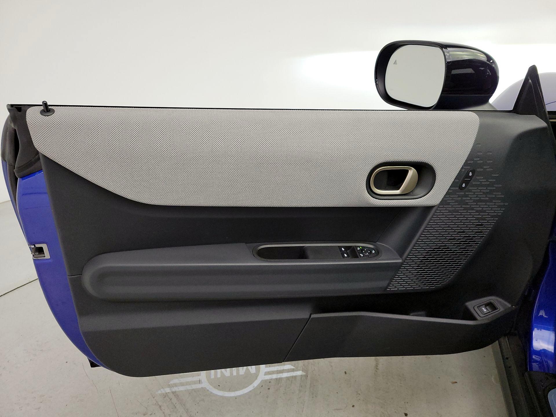 Thumbnail: 2025 MINI Cooper Hardtop - 12