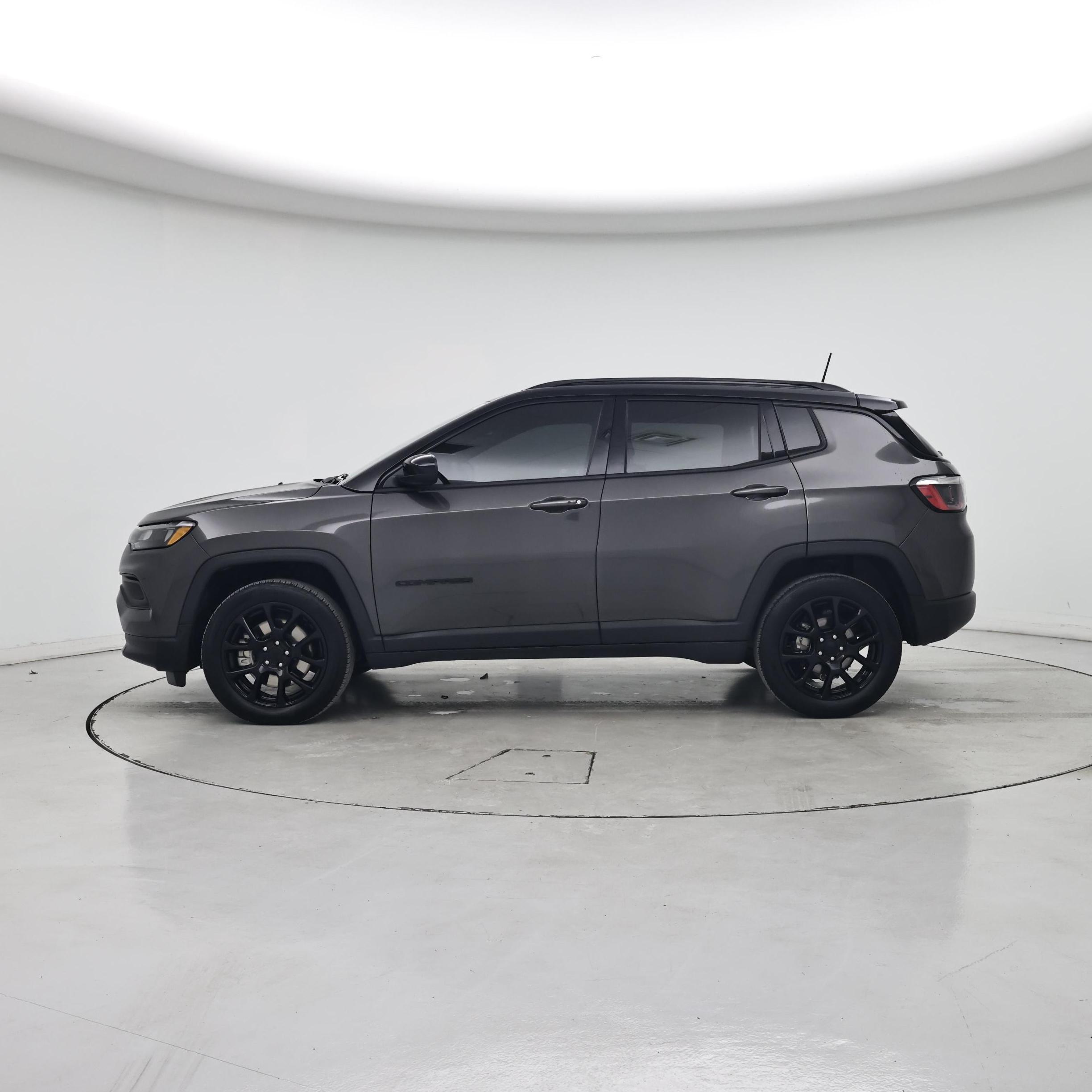 Thumbnail: 2023 Jeep Compass - 3