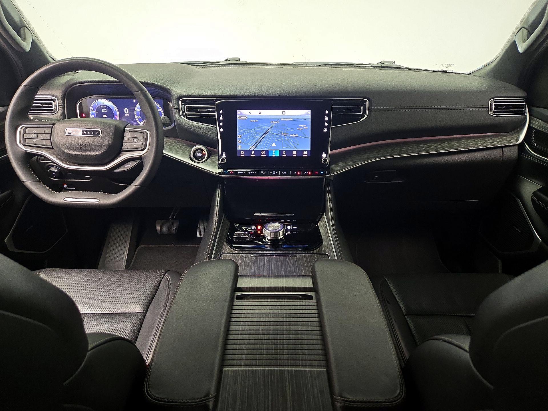 Thumbnail: 2023 Jeep Wagoneer - 9