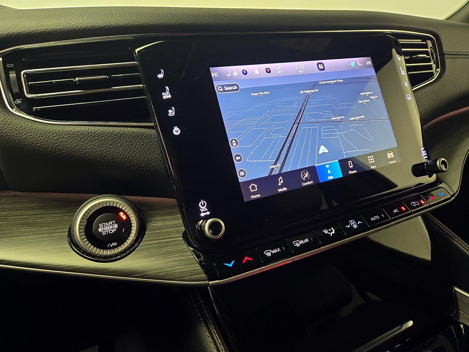 Thumbnail: 2023 Jeep Wagoneer - 14