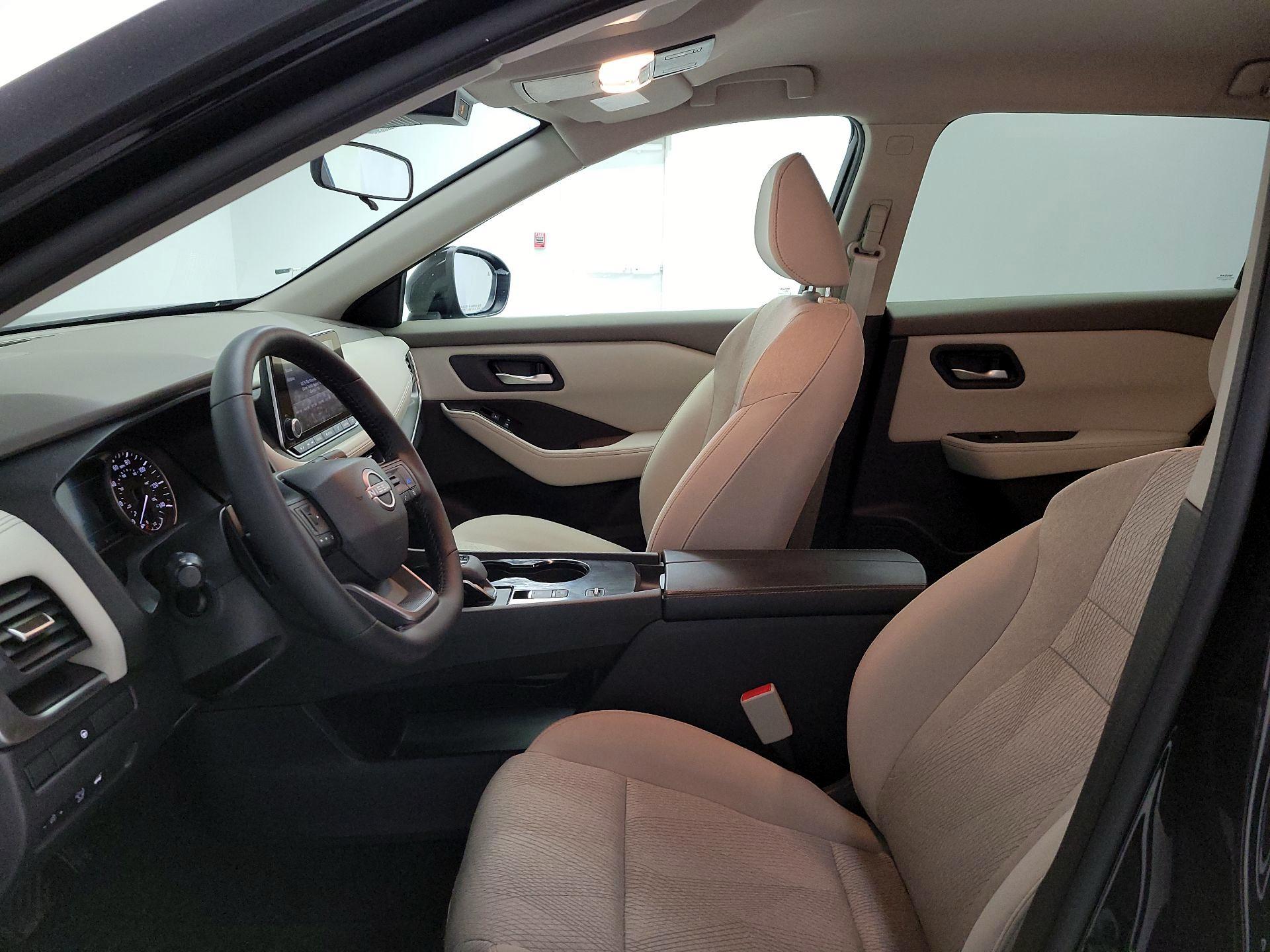 Thumbnail: 2025 Nissan Rogue - 11