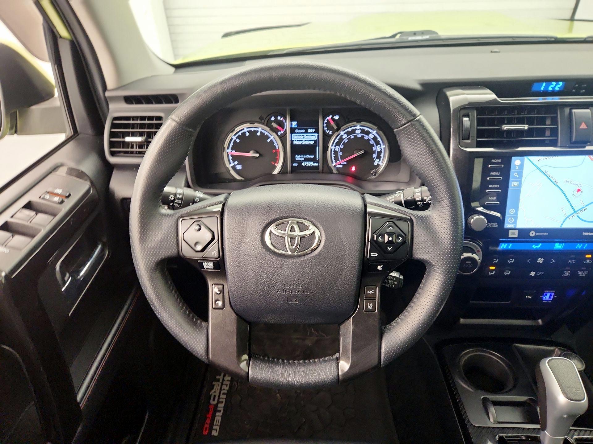 Thumbnail: 2022 Toyota 4Runner - 10