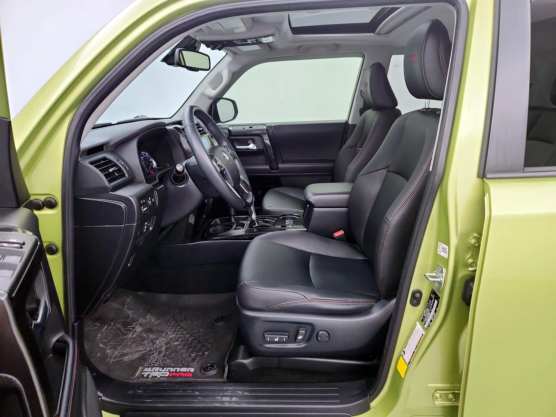 Thumbnail: 2022 Toyota 4Runner - 11