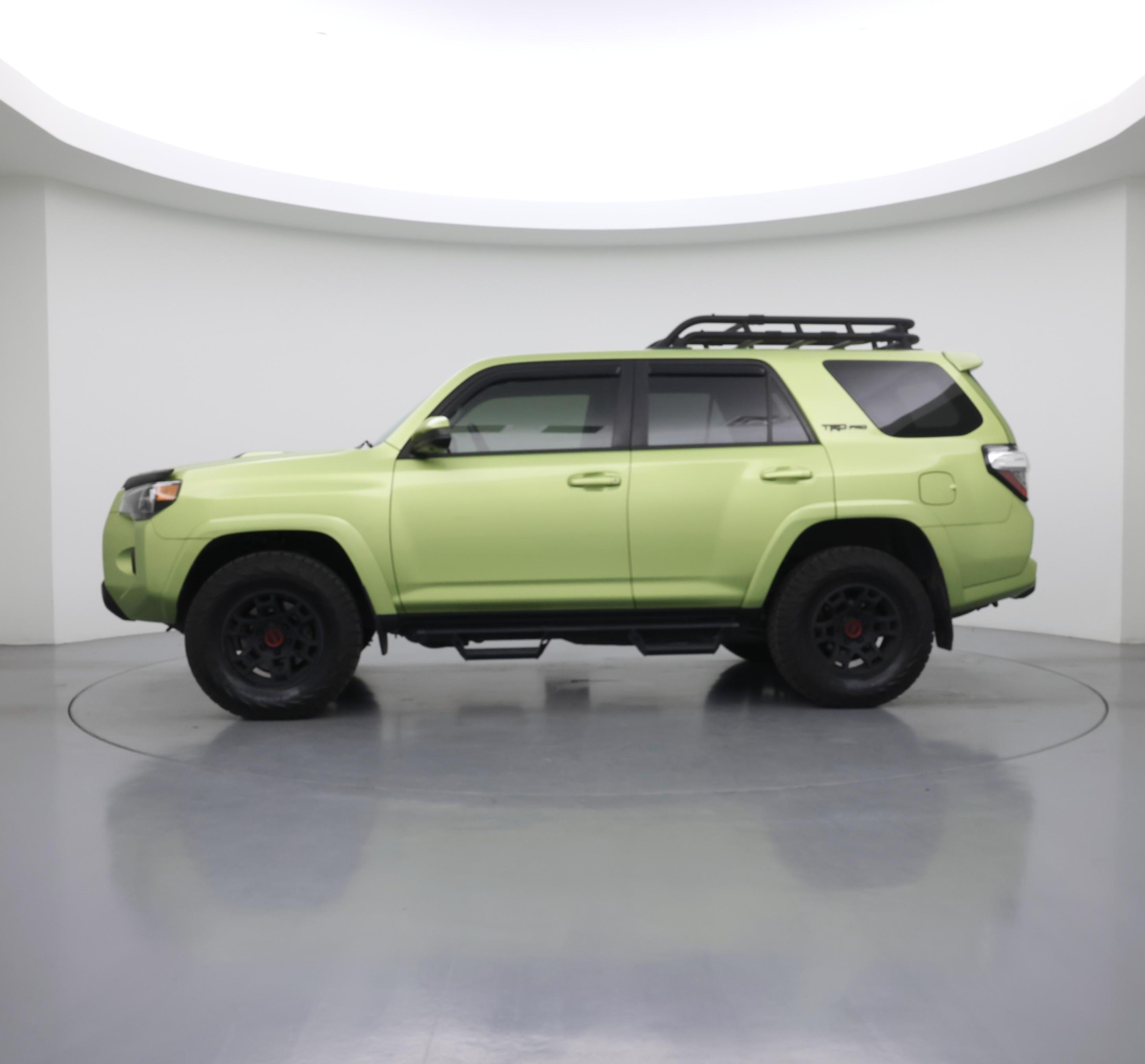 Thumbnail: 2022 Toyota 4Runner - 3