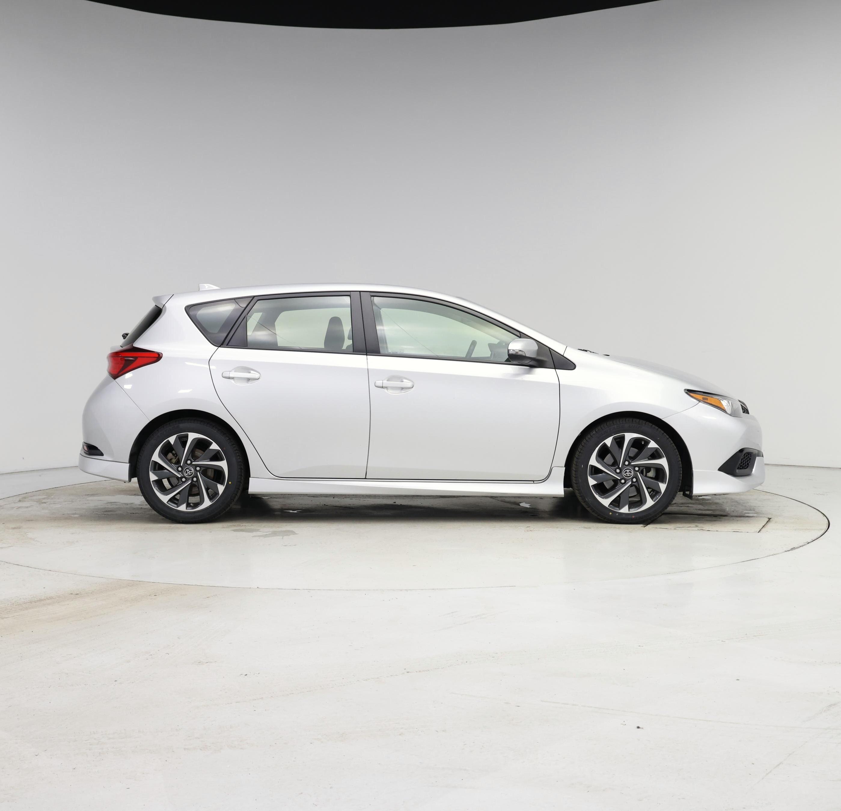 Thumbnail: 2017 Toyota Corolla iM - 7