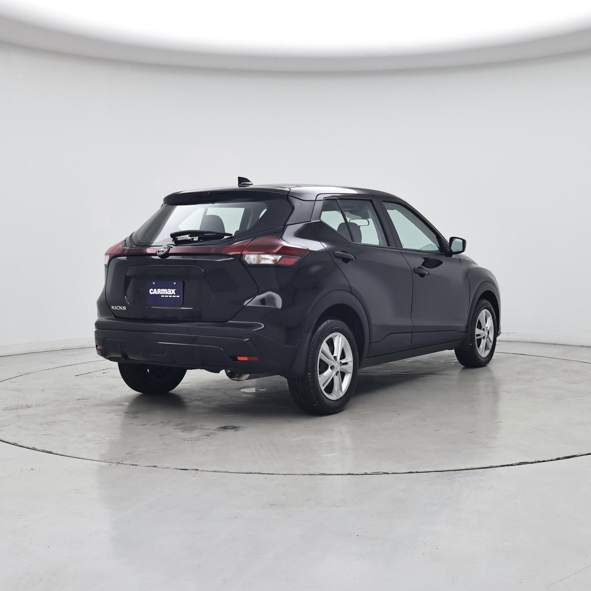 Thumbnail: 2025 Nissan Kicks - 8