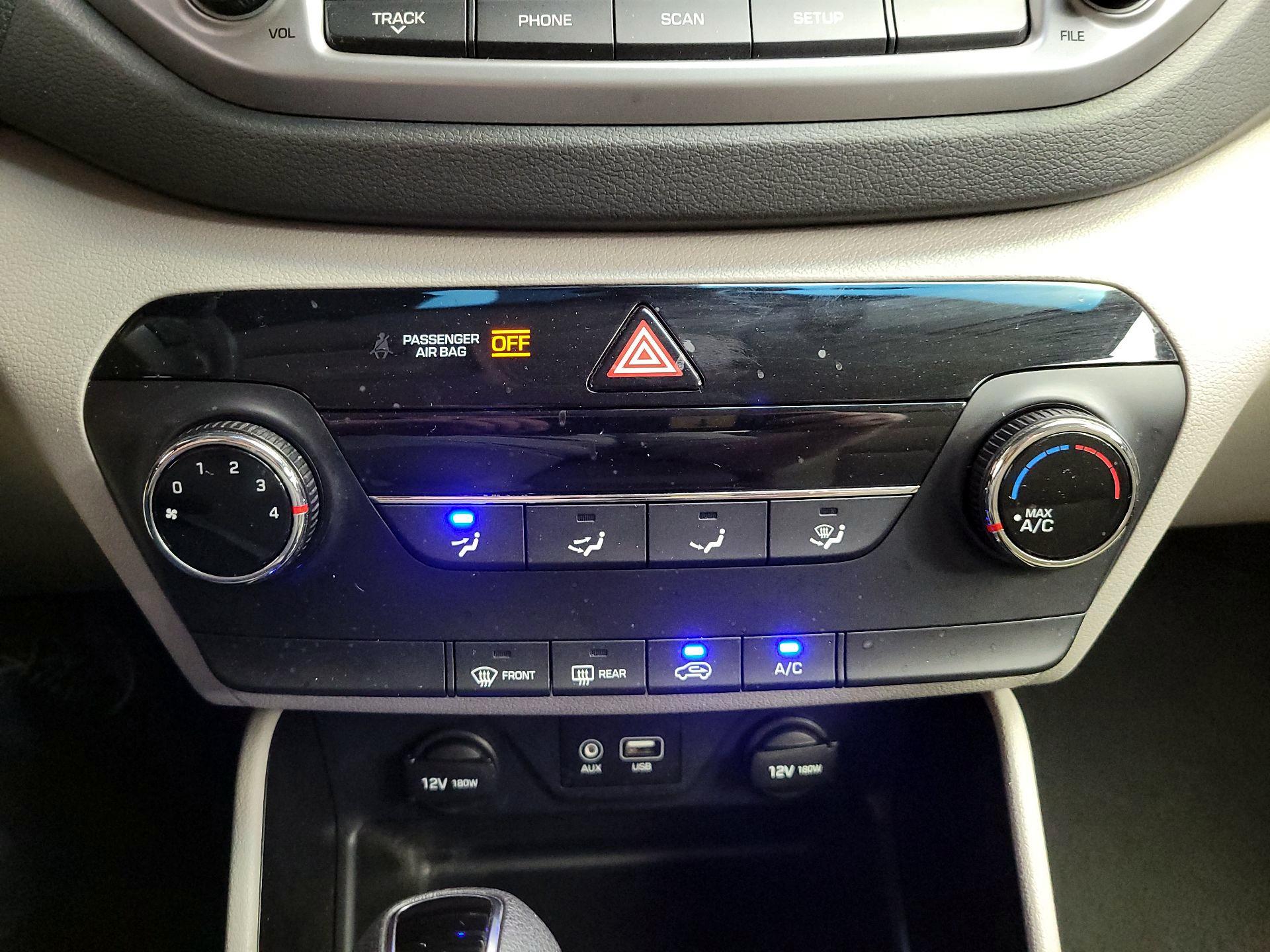 Thumbnail: 2017 Hyundai Tucson - 16