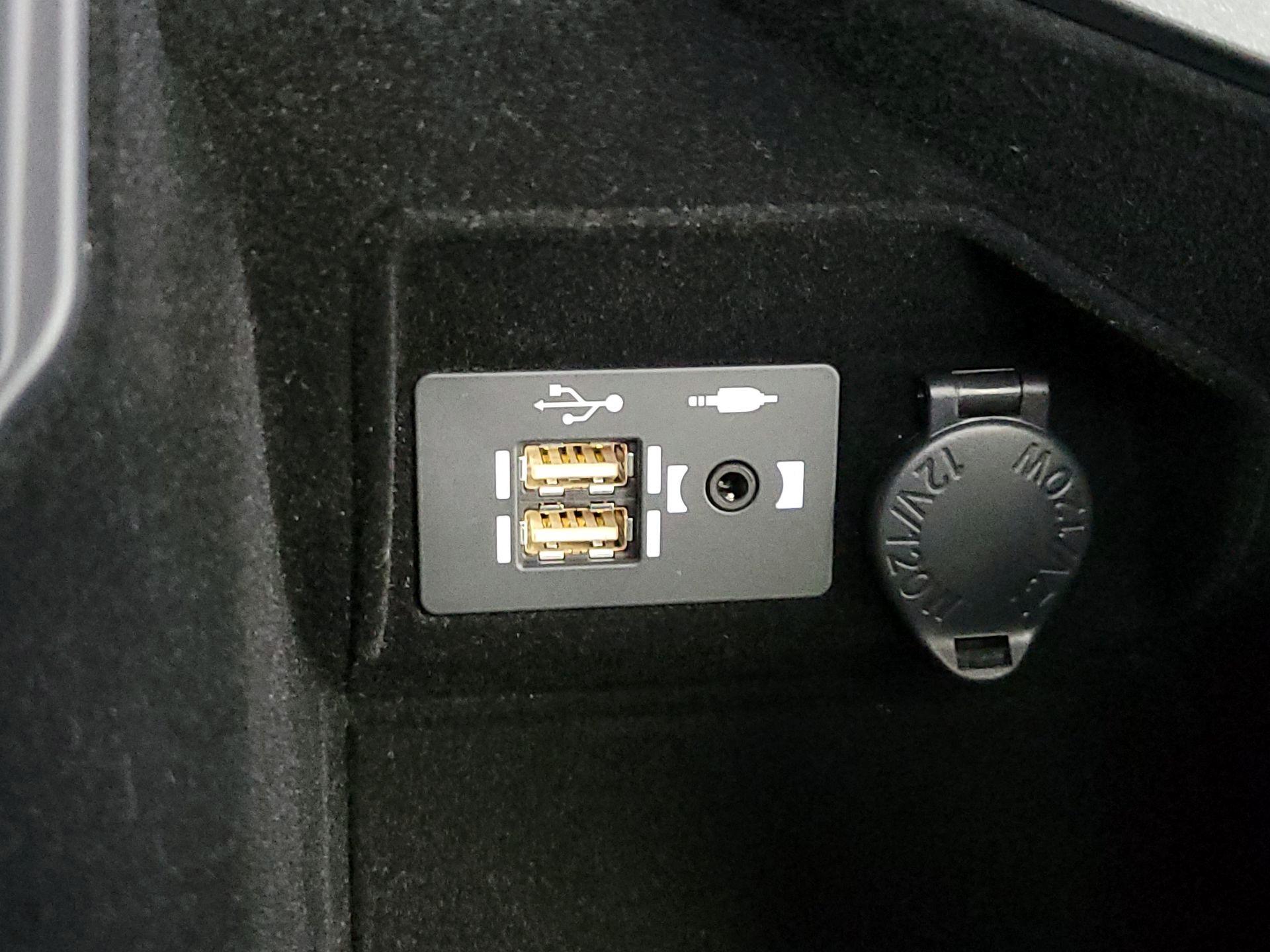 Thumbnail: 2025 Lexus IS - 19