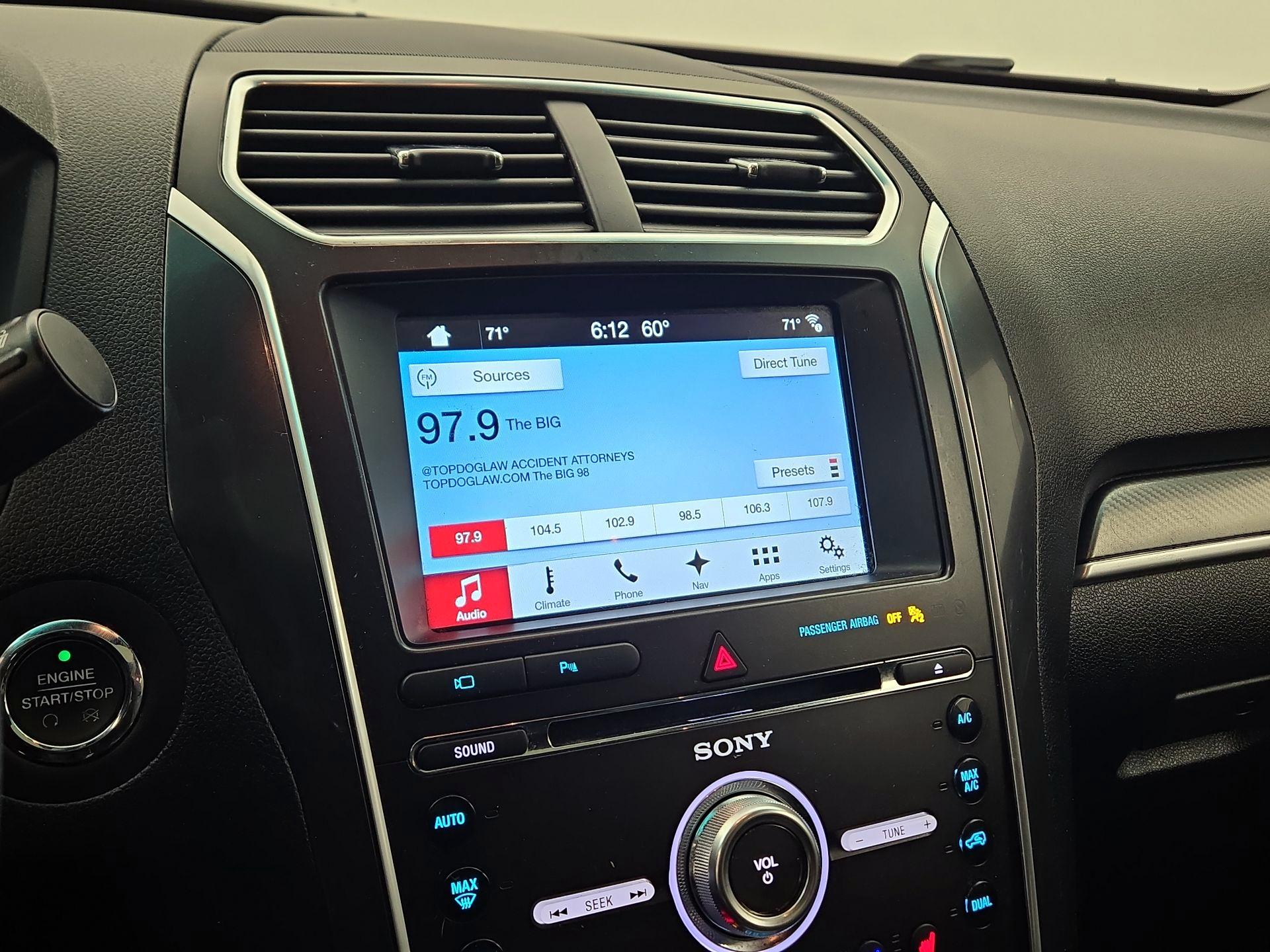 Thumbnail: 2017 Ford Explorer - 15