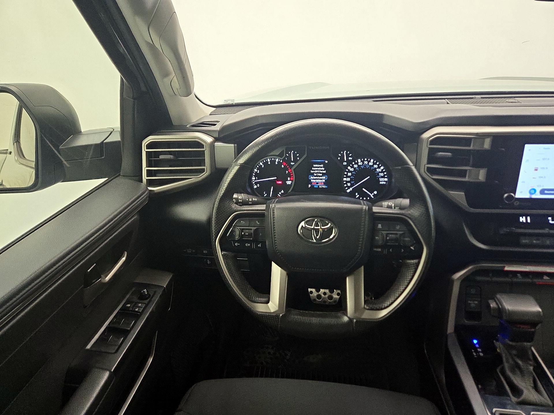 Thumbnail: 2024 Toyota Tundra - 10