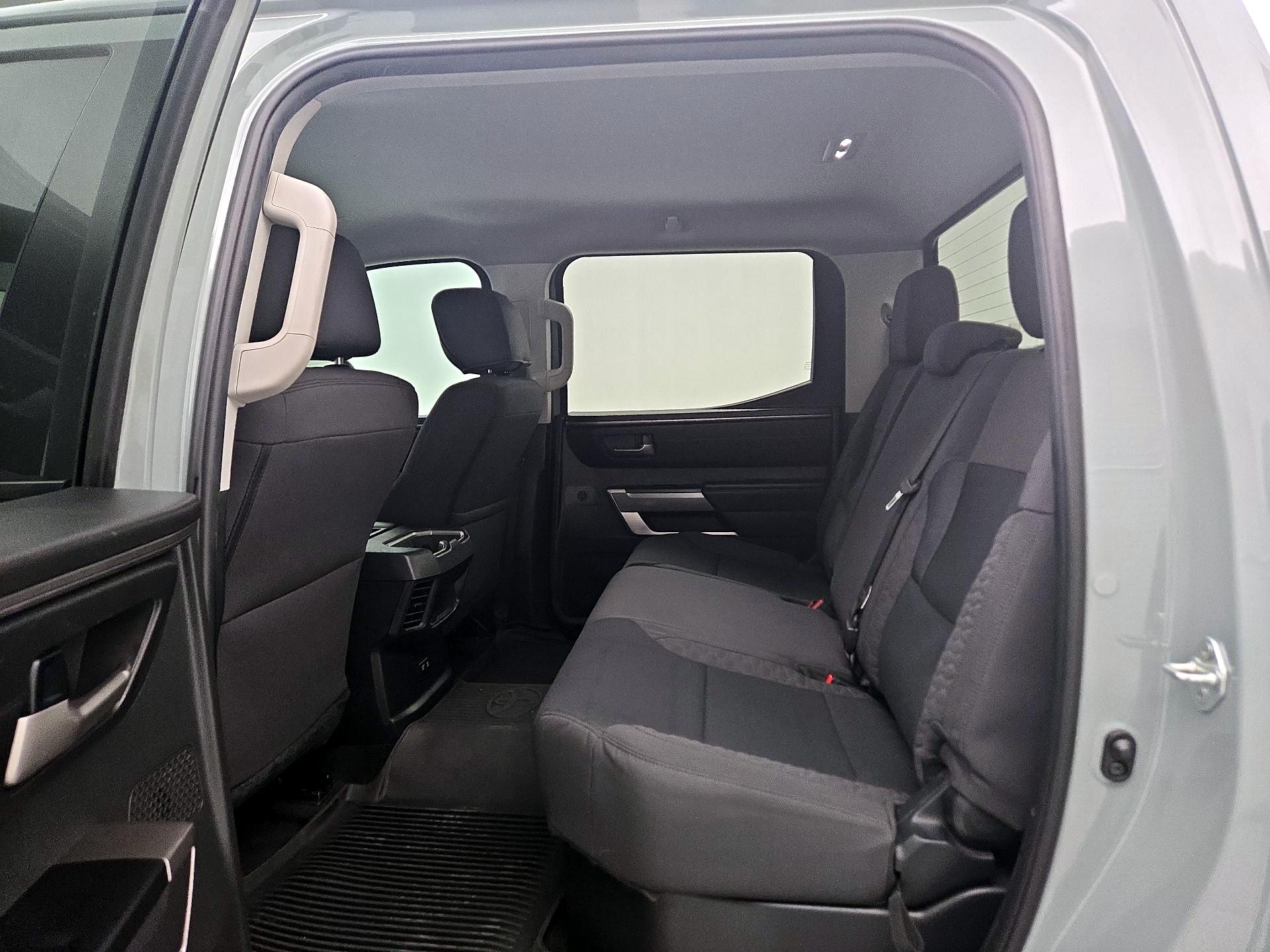 Thumbnail: 2024 Toyota Tundra - 19