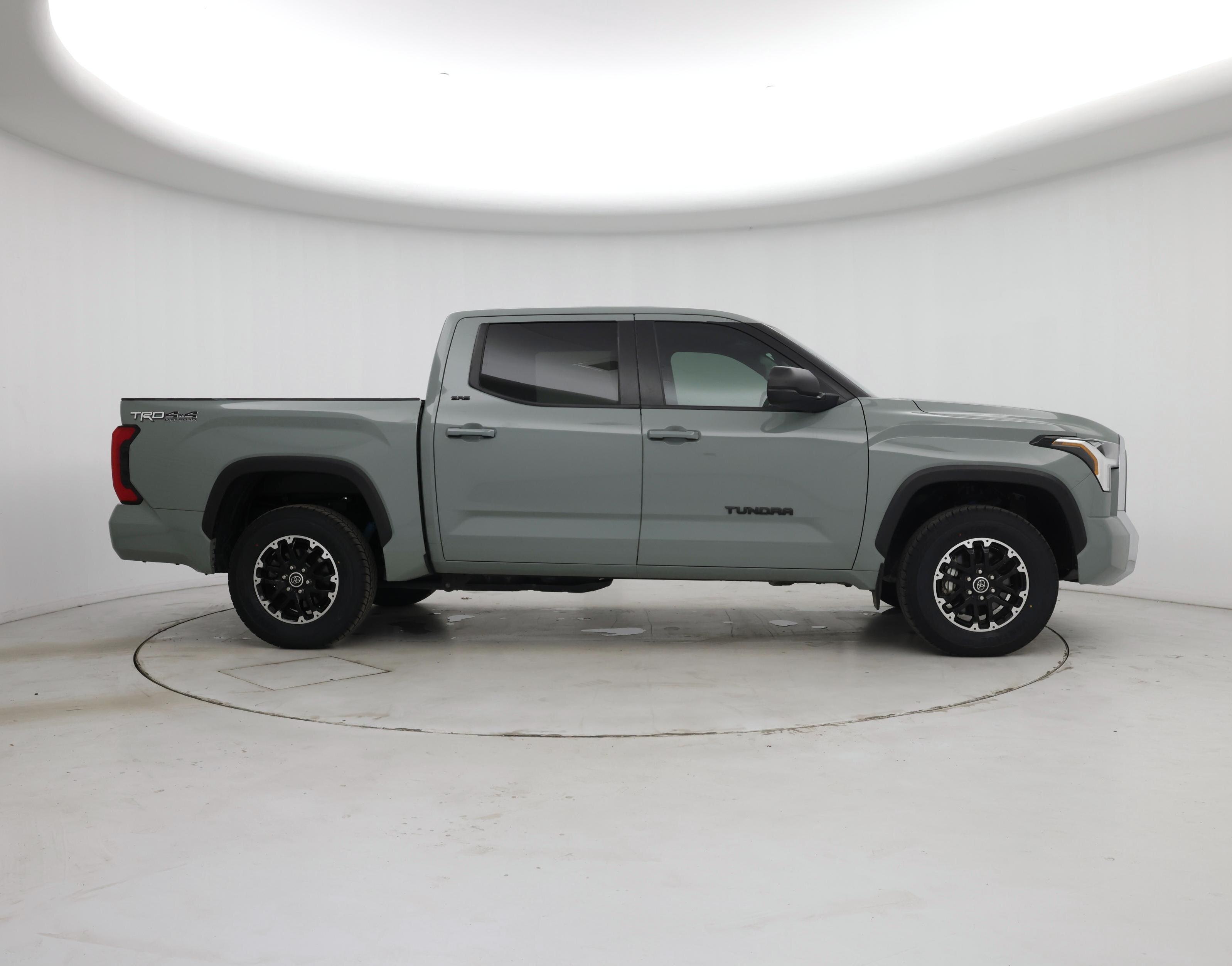 Thumbnail: 2024 Toyota Tundra - 7