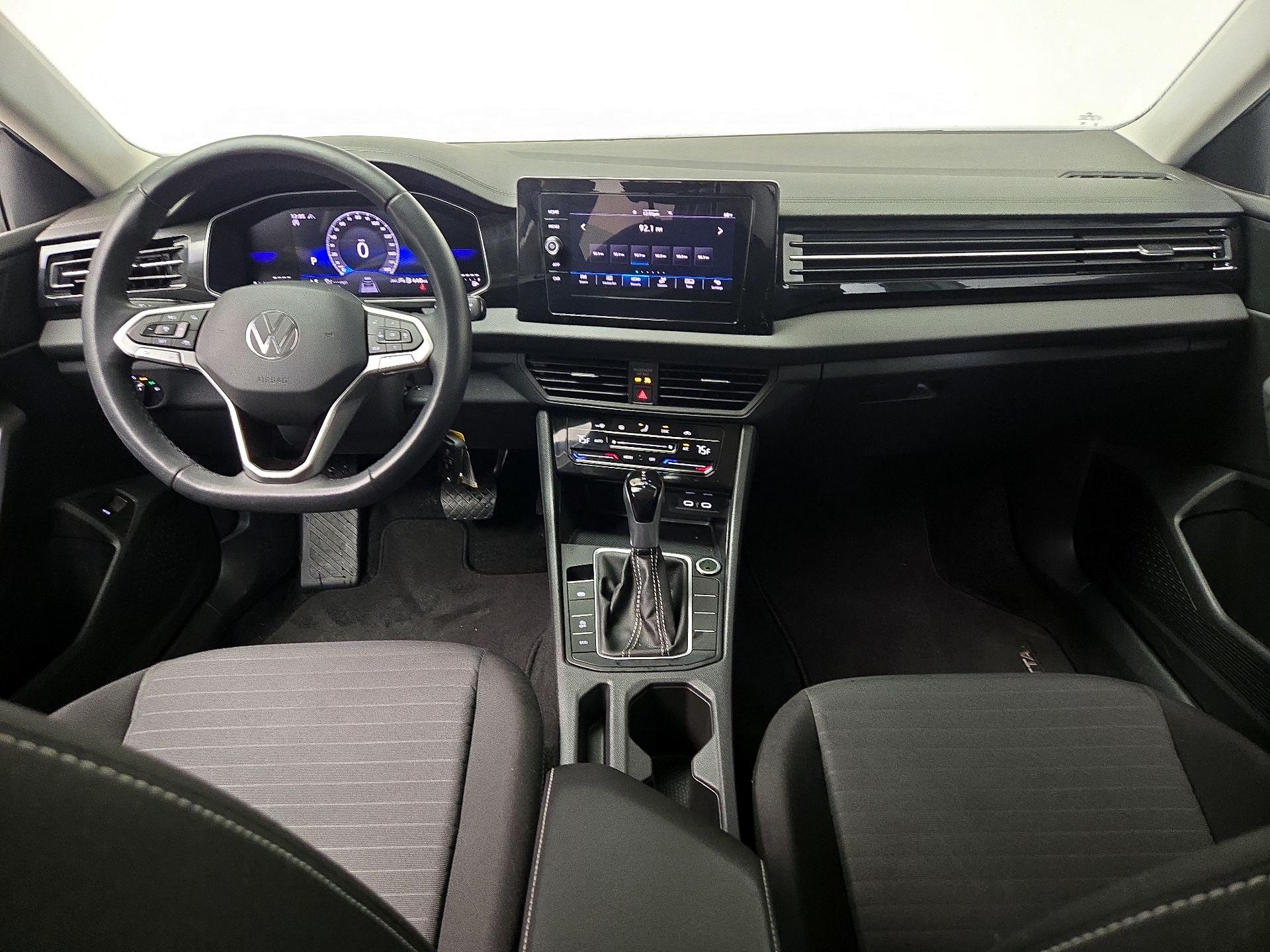 Thumbnail: 2025 Volkswagen Jetta - 9