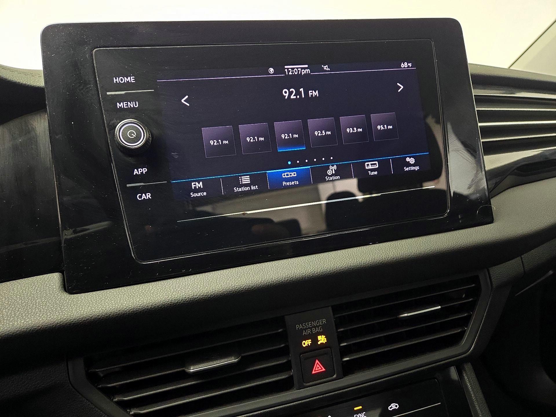 Thumbnail: 2025 Volkswagen Jetta - 15