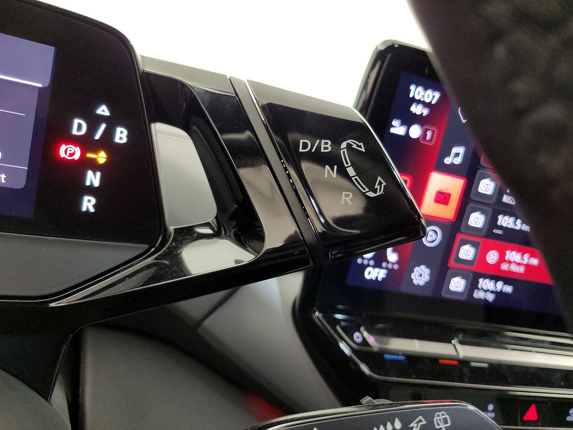 Thumbnail: 2023 Volkswagen ID.4 - 17