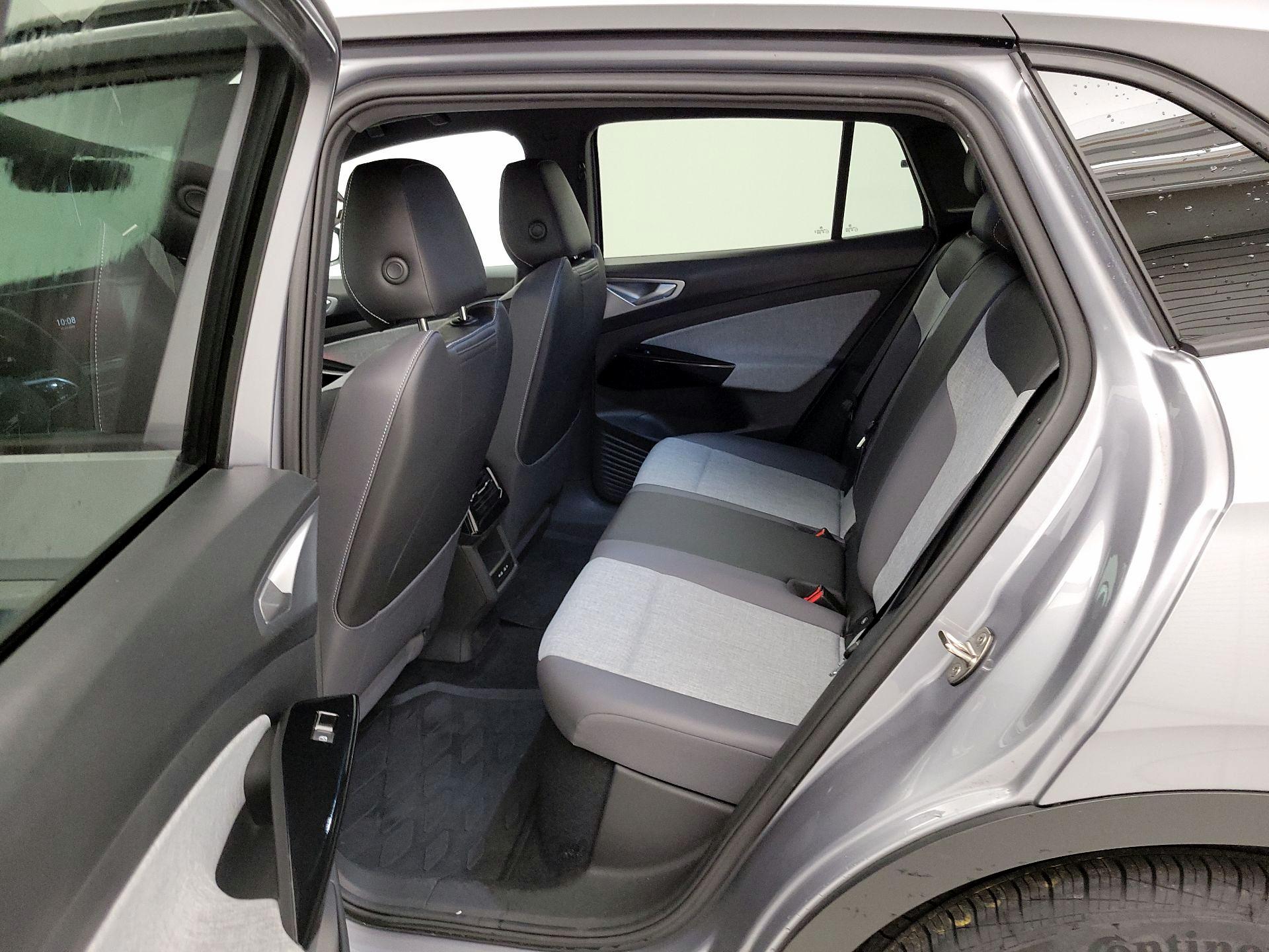 Thumbnail: 2023 Volkswagen ID.4 - 19