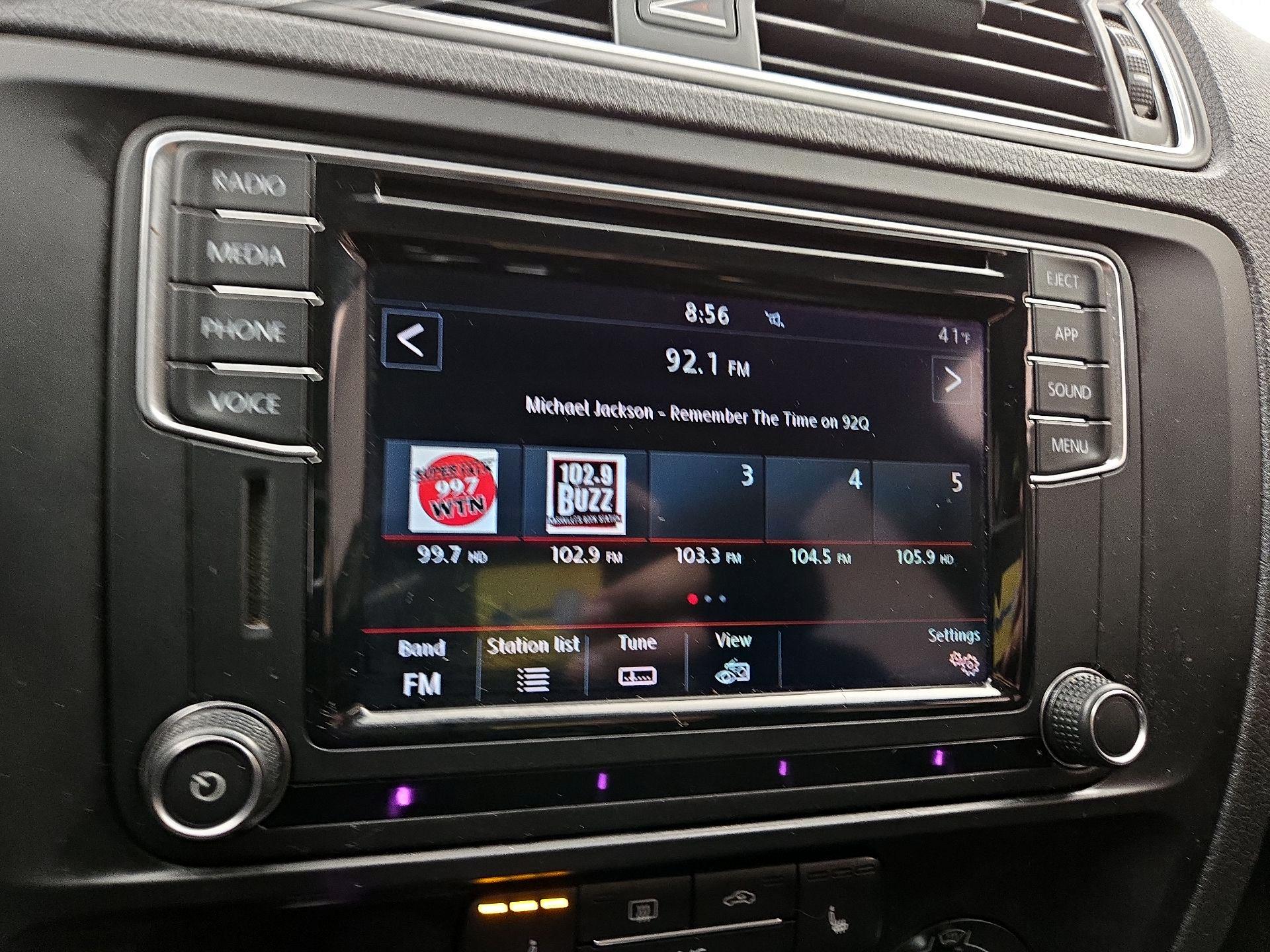 Thumbnail: 2018 Volkswagen Jetta - 15