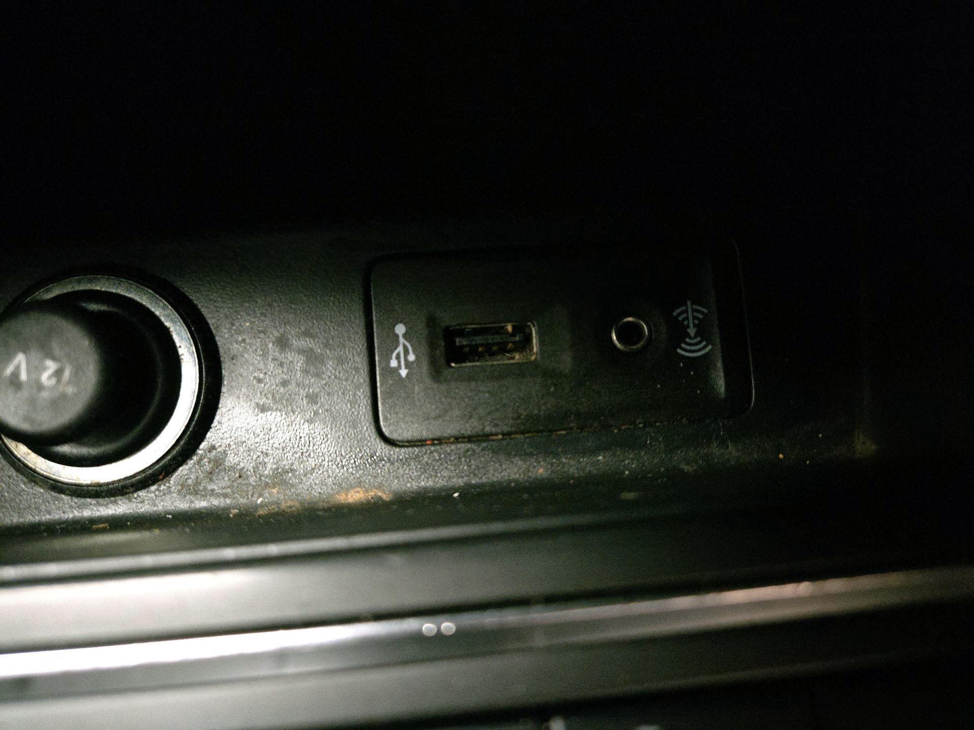 Thumbnail: 2018 Volkswagen Jetta - 18