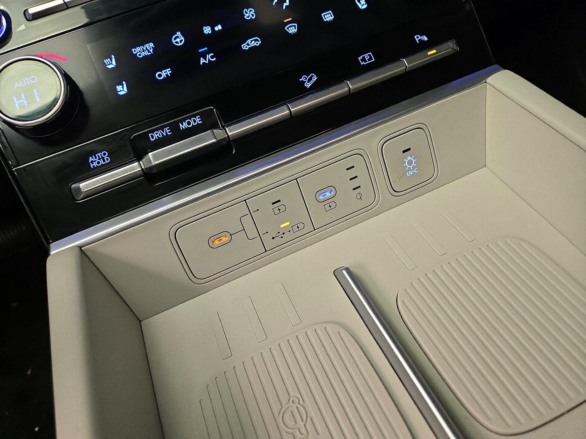 Thumbnail: 2024 Hyundai Santa Fe - 19