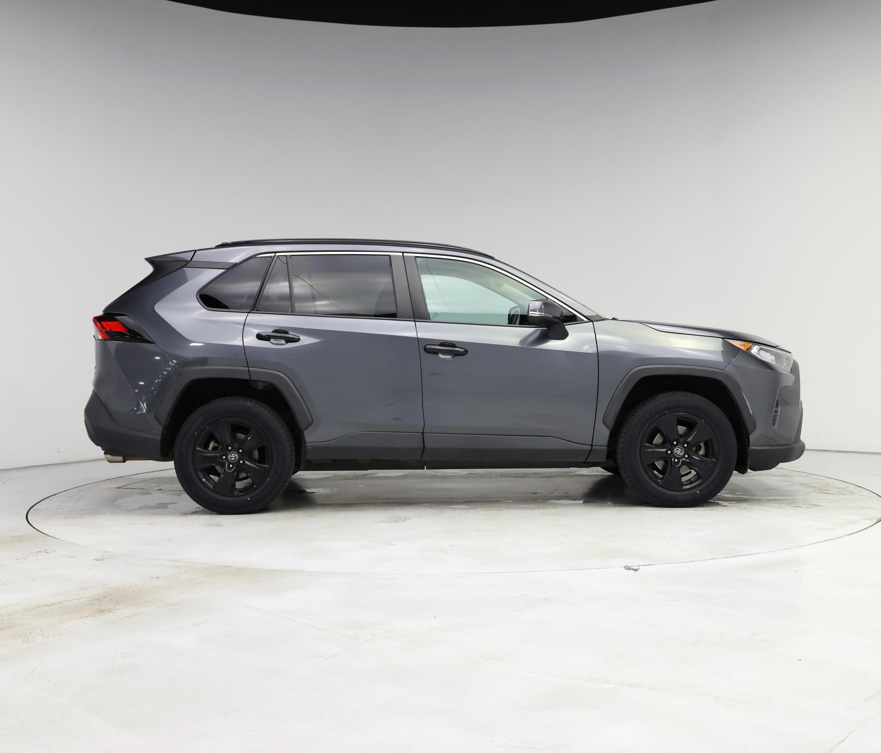 Thumbnail: 2020 Toyota RAV4 - 7