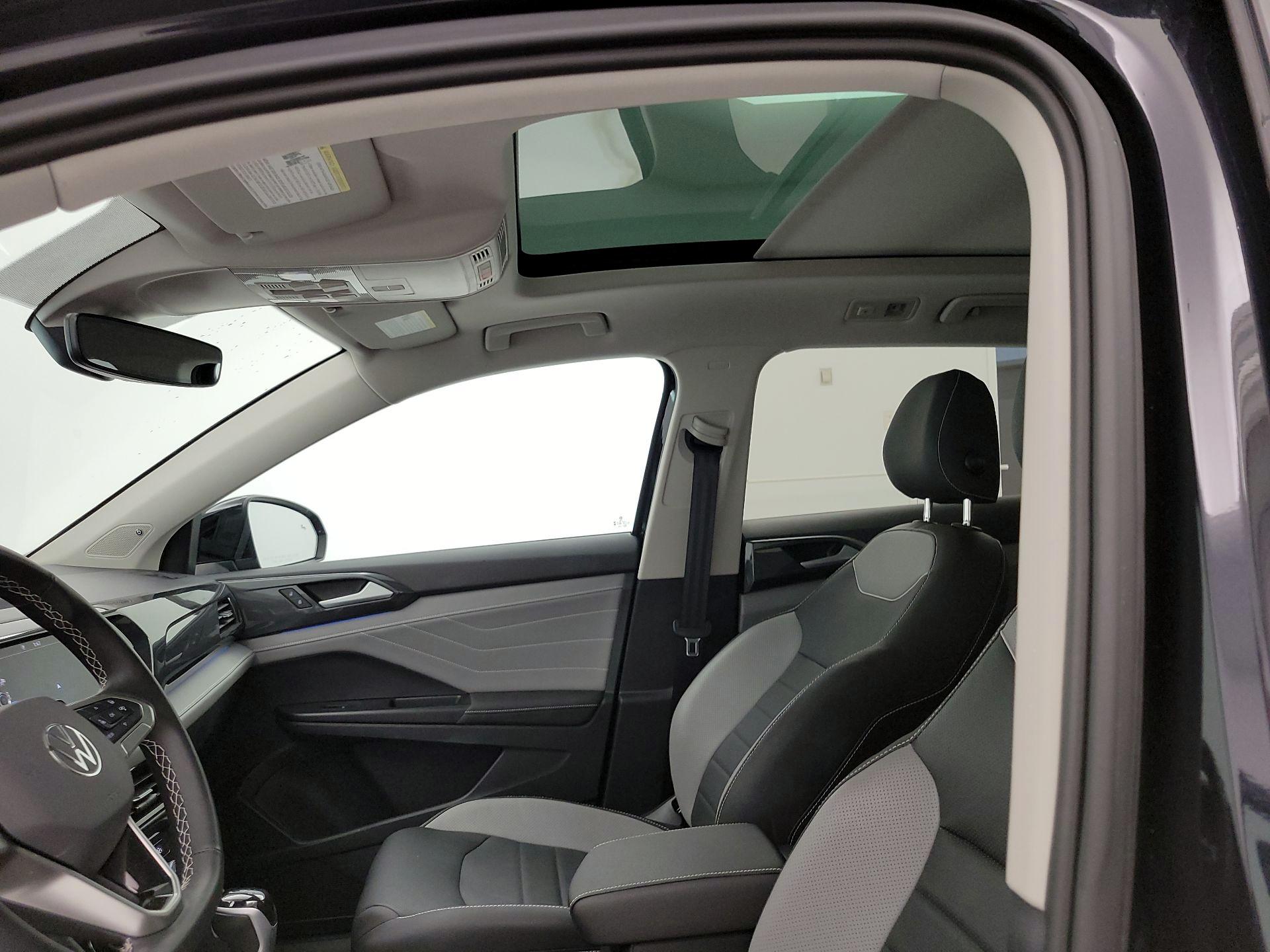 Thumbnail: 2024 Volkswagen Taos - 20