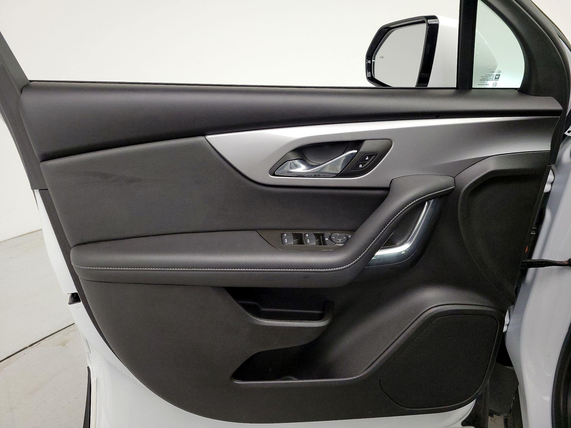 Thumbnail: 2024 Chevrolet Blazer - 12