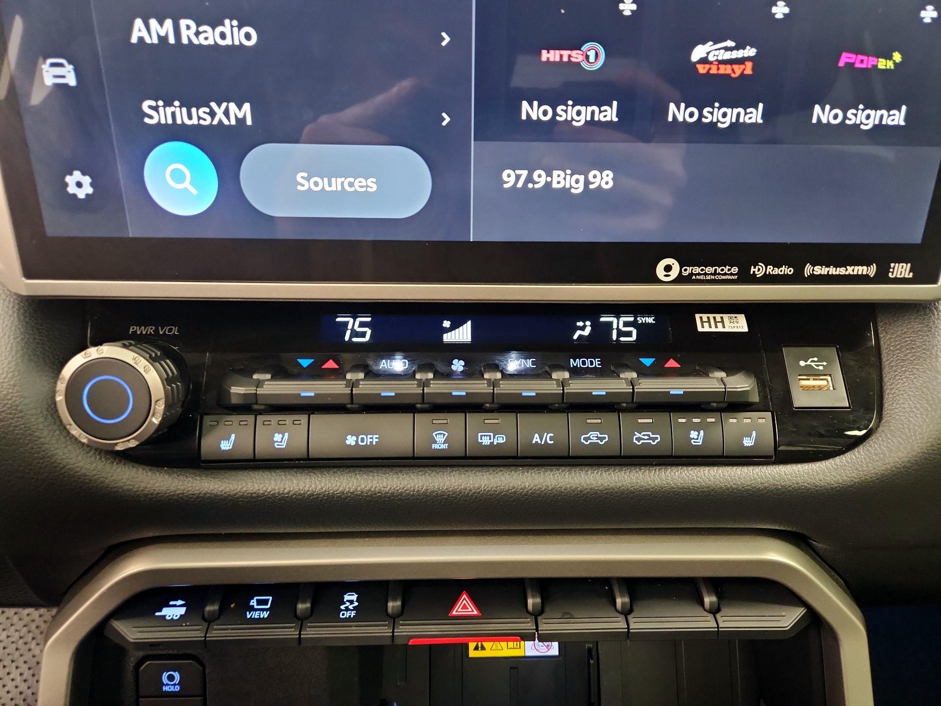 Thumbnail: 2024 Toyota Tundra - 16