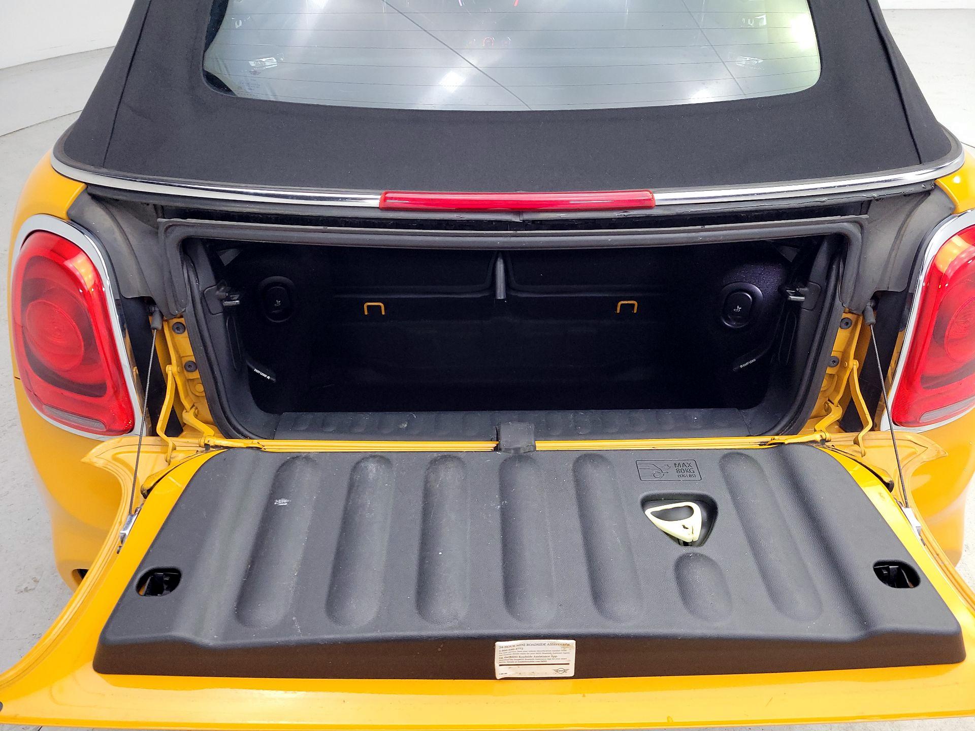 Thumbnail: 2017 MINI Cooper - 20