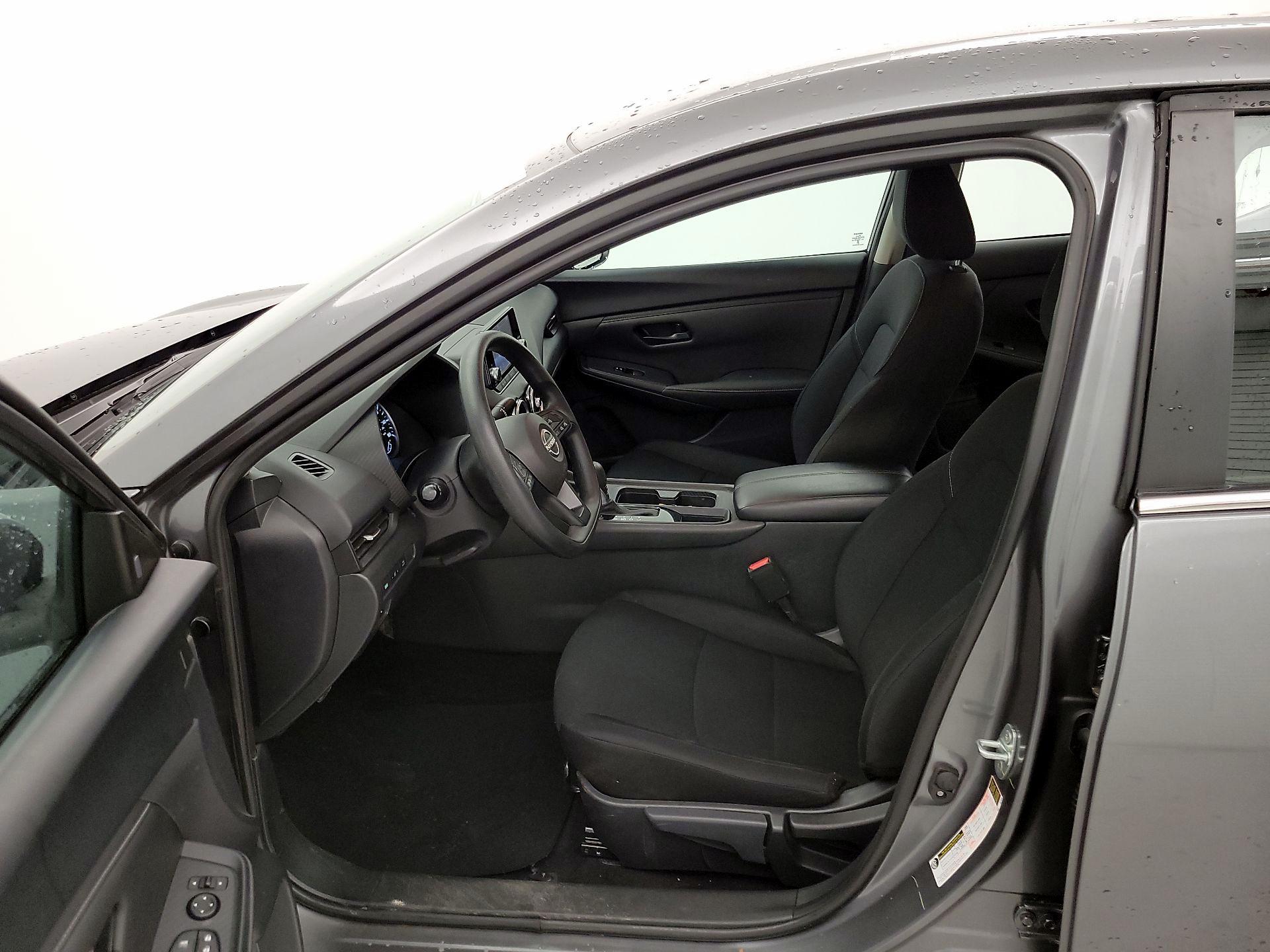 Thumbnail: 2024 Nissan Sentra - 11