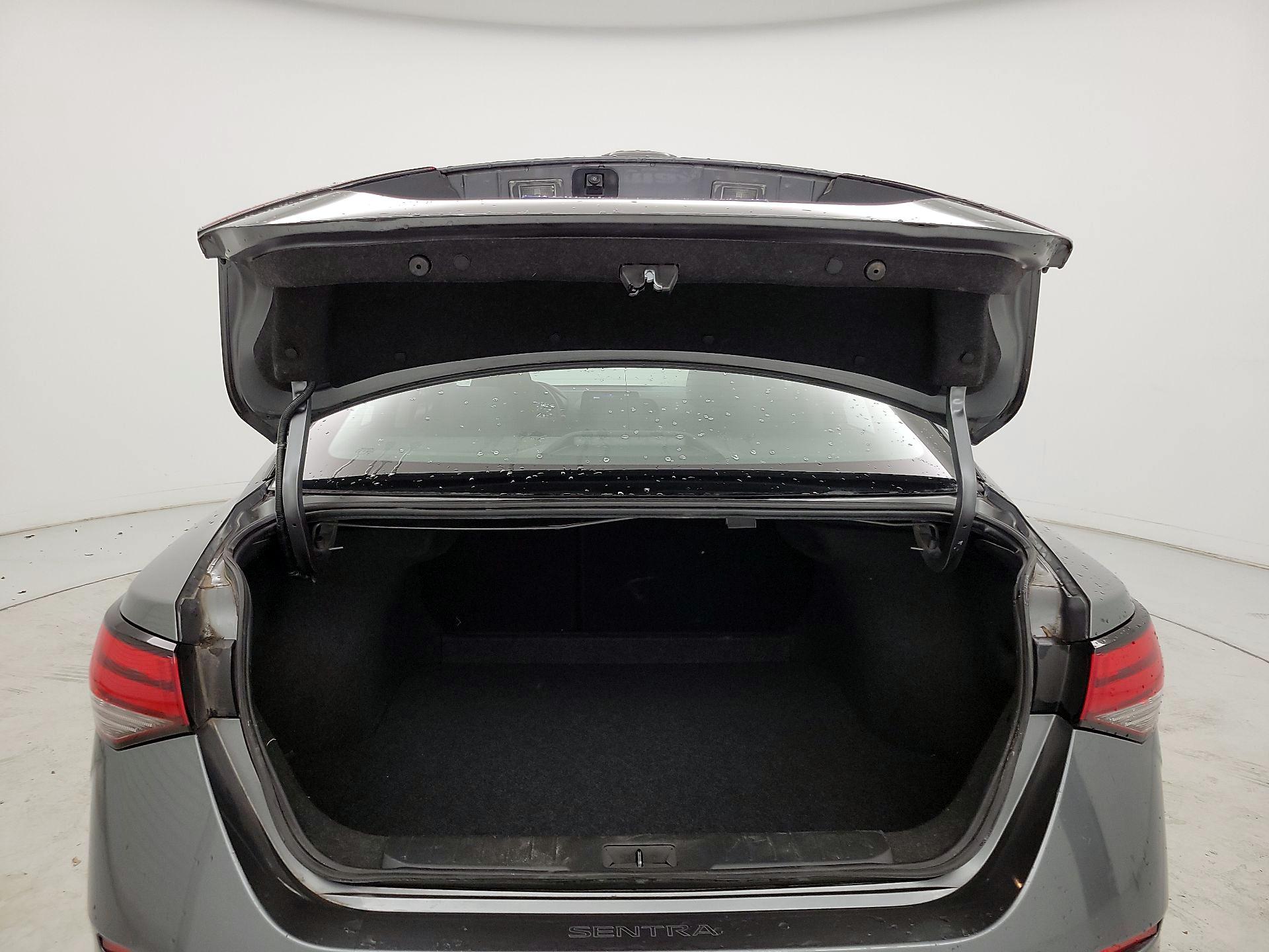 Thumbnail: 2024 Nissan Sentra - 20