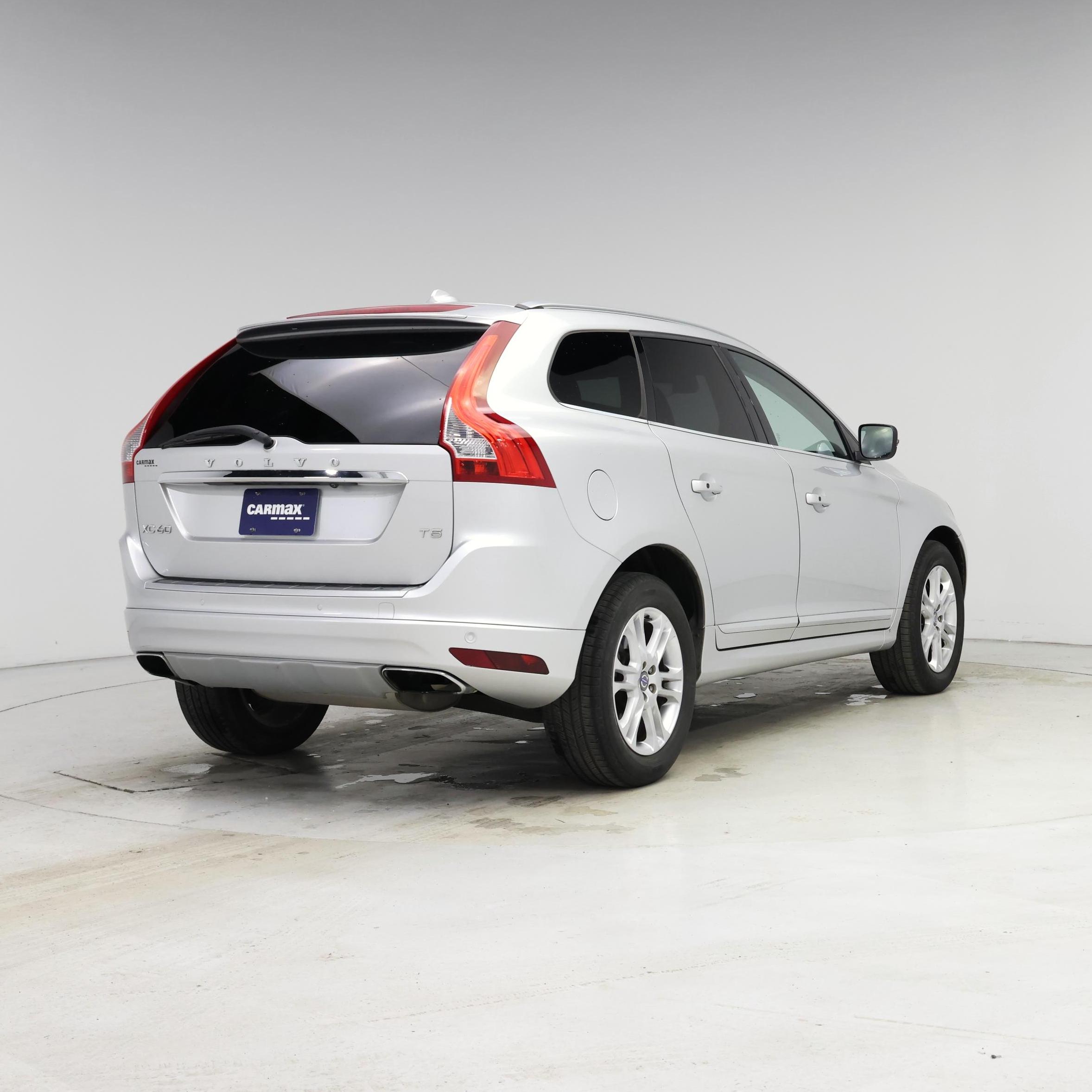 Thumbnail: 2016 Volvo XC60 - 8