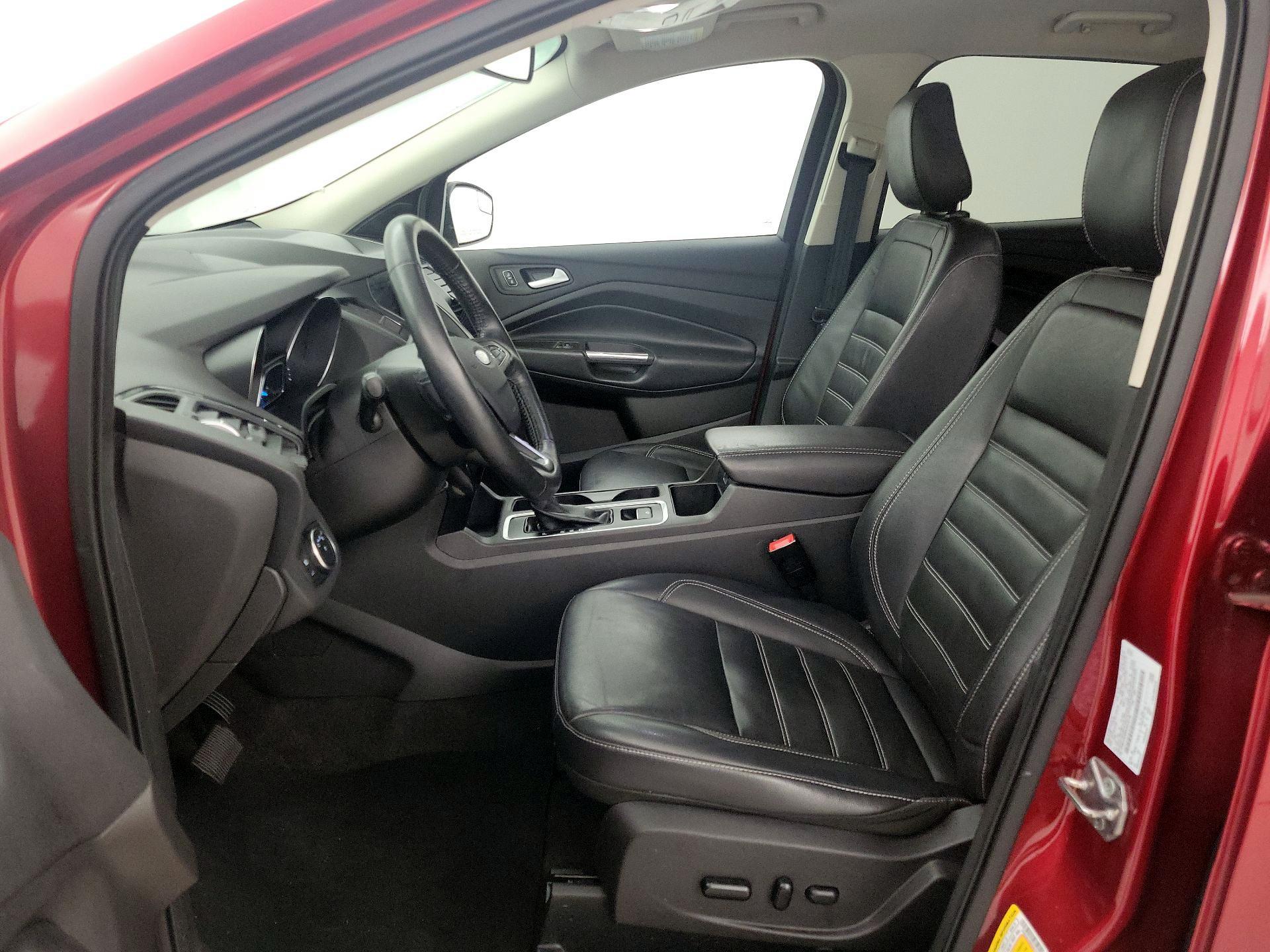 Thumbnail: 2019 Ford Escape - 11