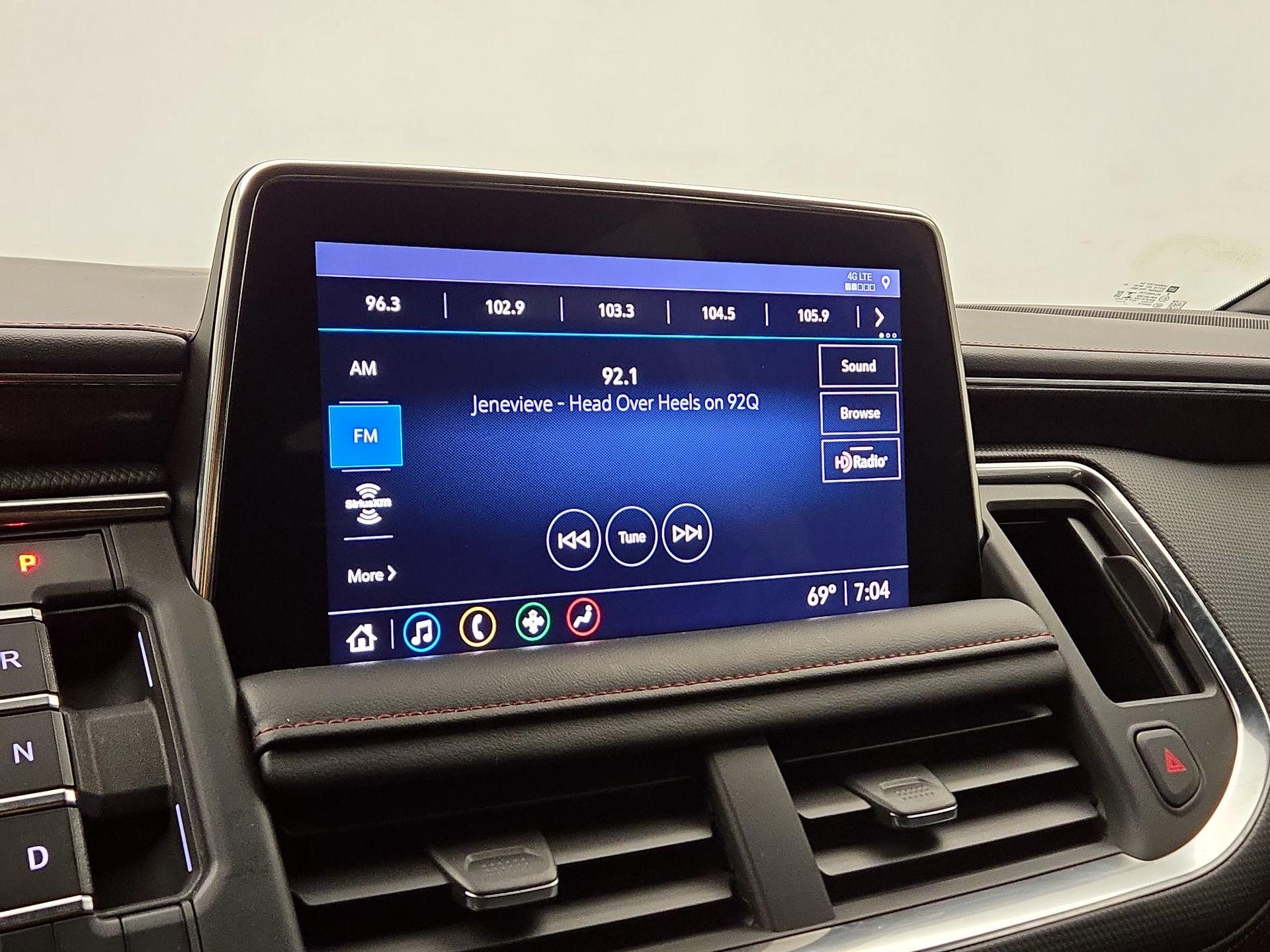 Thumbnail: 2021 Chevrolet Tahoe - 15