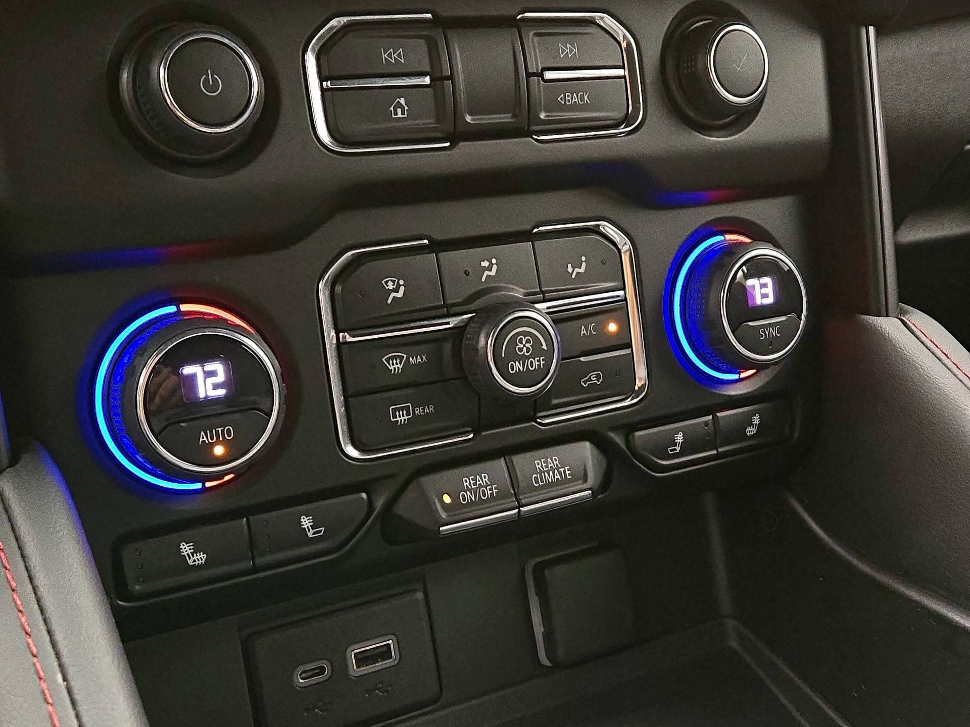 Thumbnail: 2021 Chevrolet Tahoe - 16