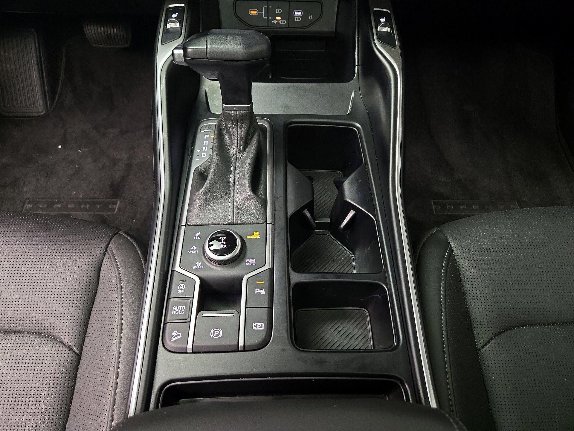 Thumbnail: 2025 Kia Sorento - 18