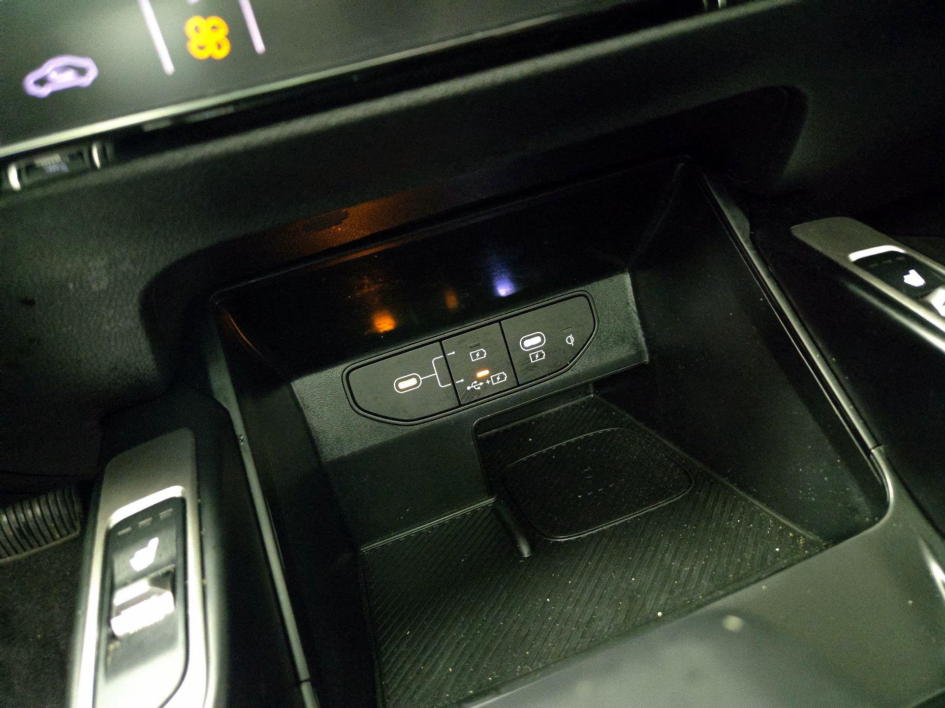 Thumbnail: 2025 Kia Sorento - 19