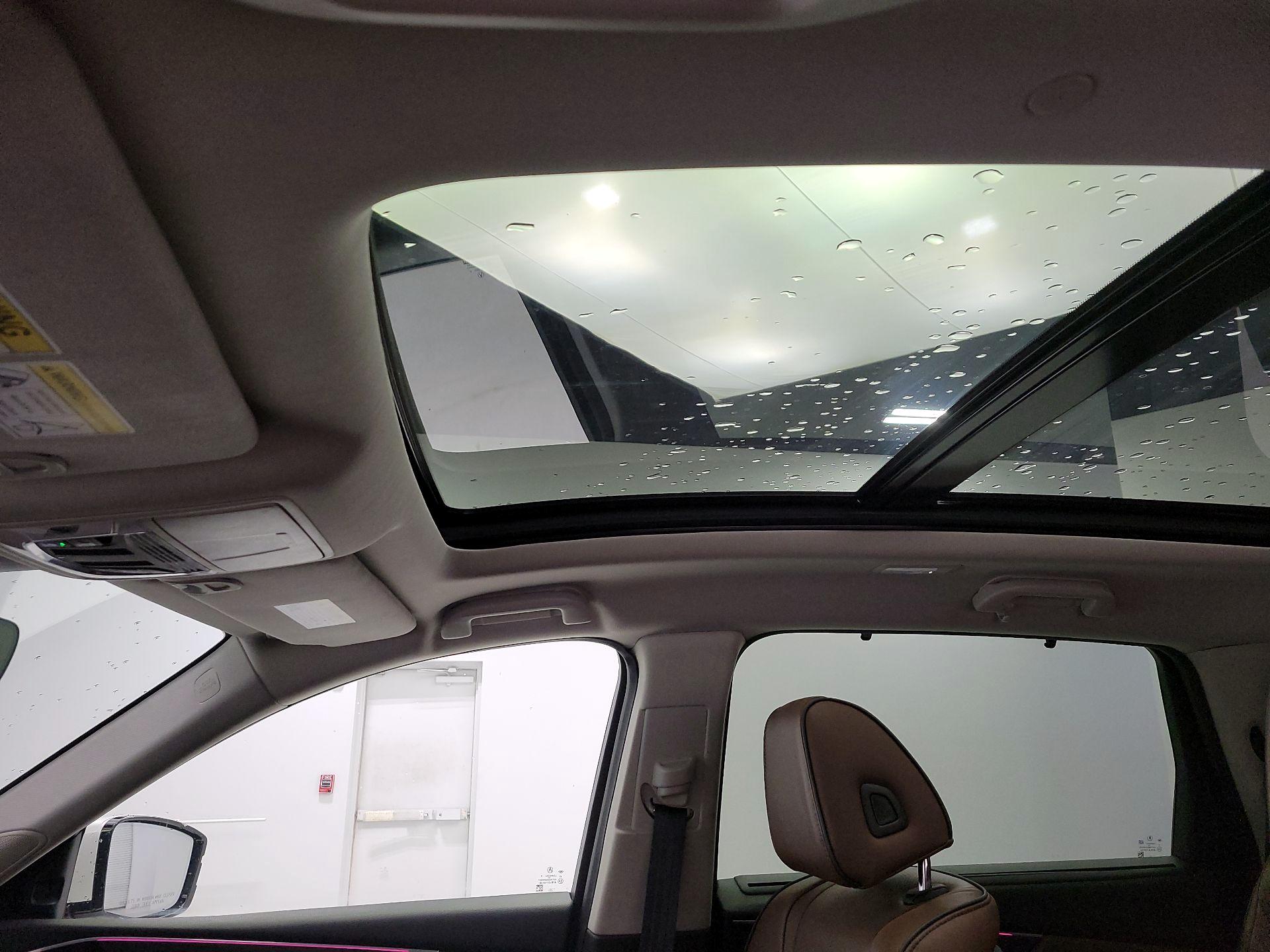 Thumbnail: 2022 Acura MDX - 20