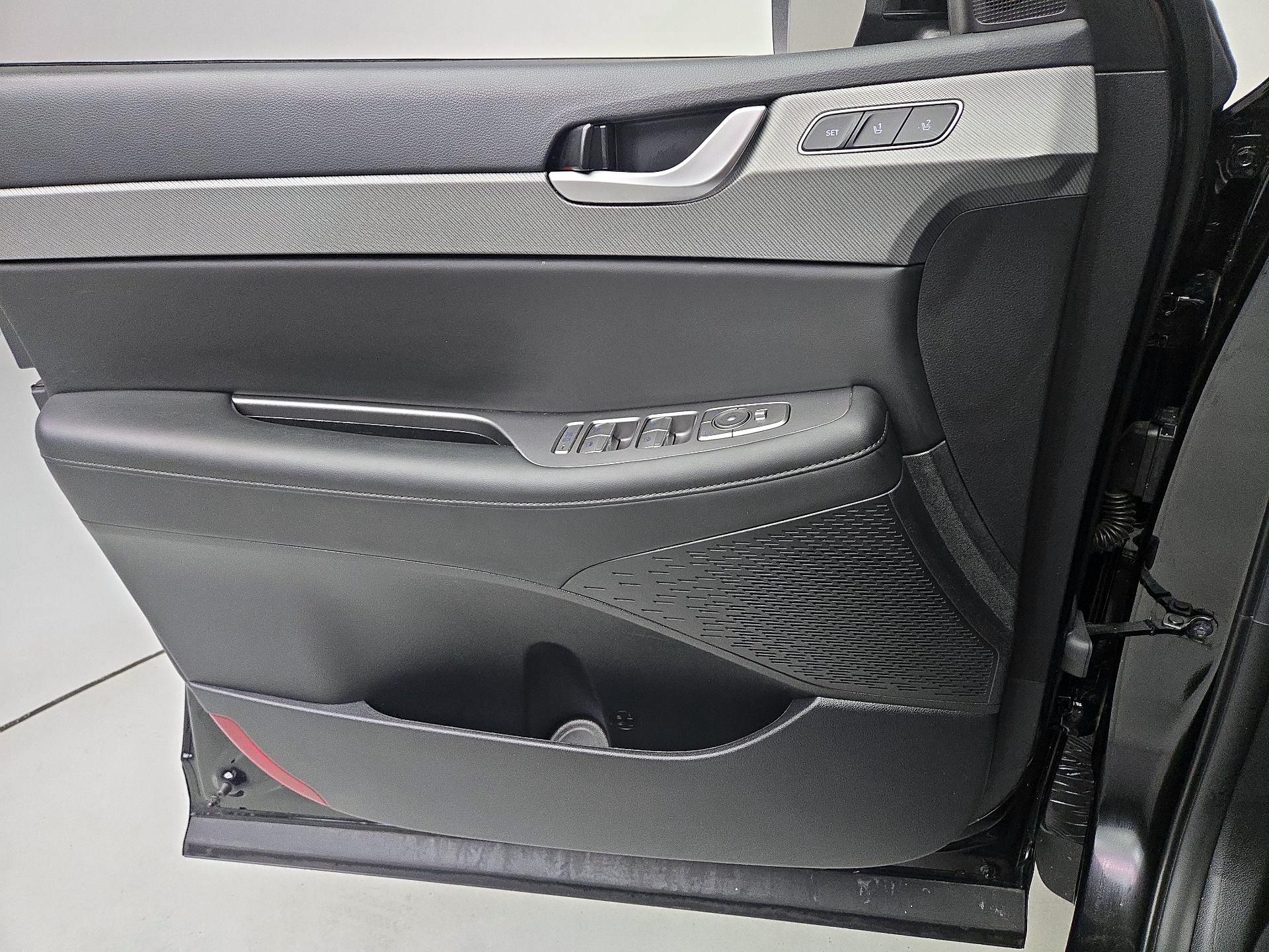 Thumbnail: 2025 Hyundai Palisade - 12