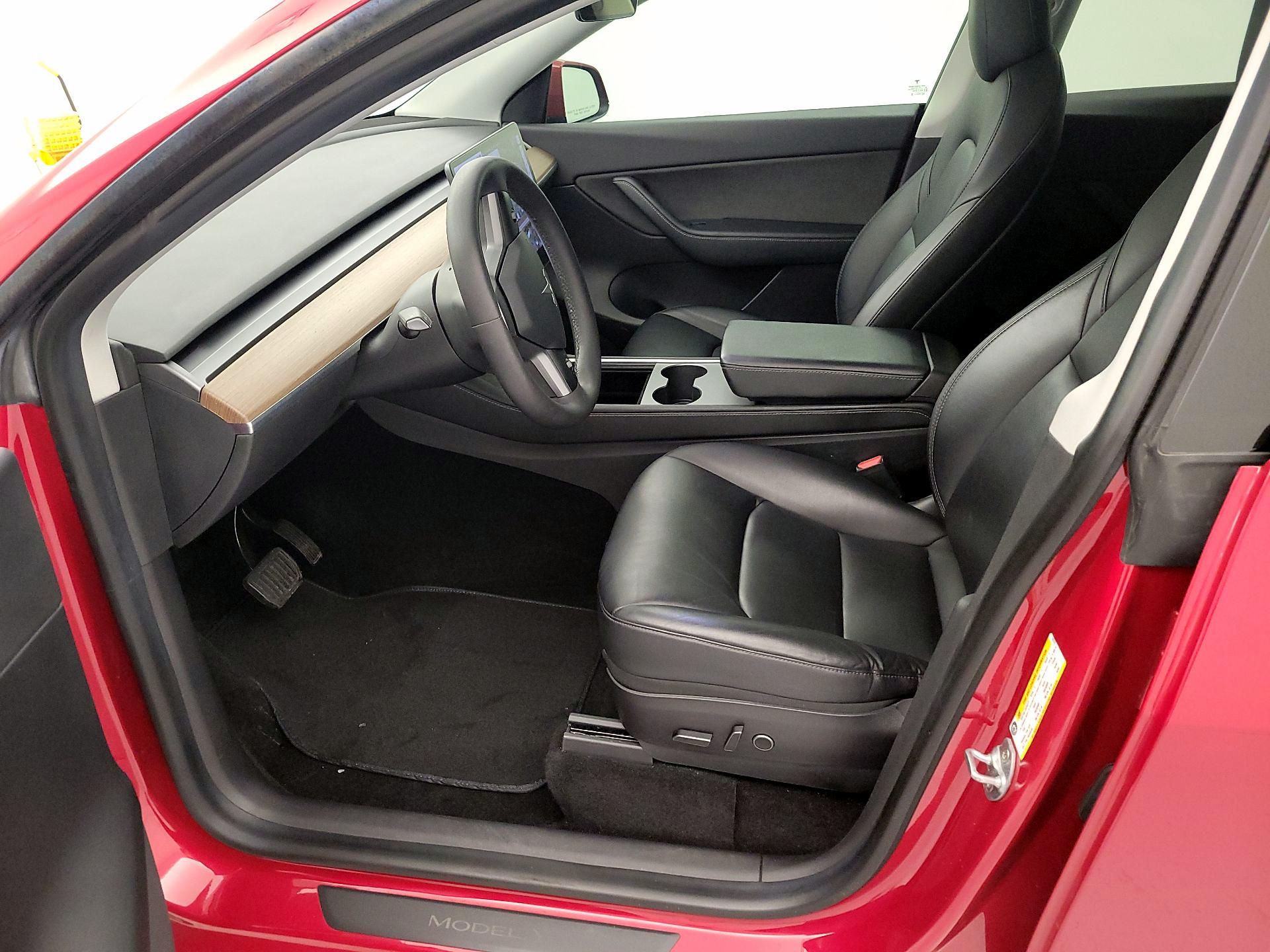 Thumbnail: 2021 Tesla Model Y - 11