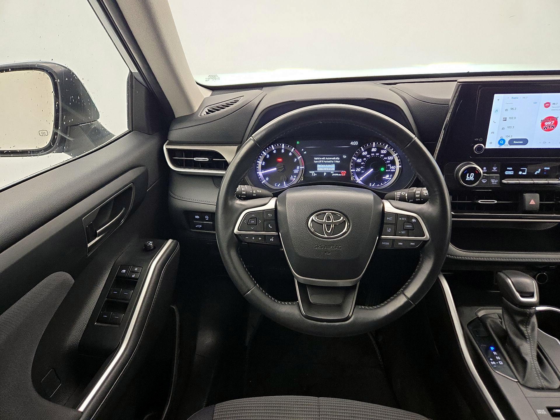 Thumbnail: 2024 Toyota Highlander - 10