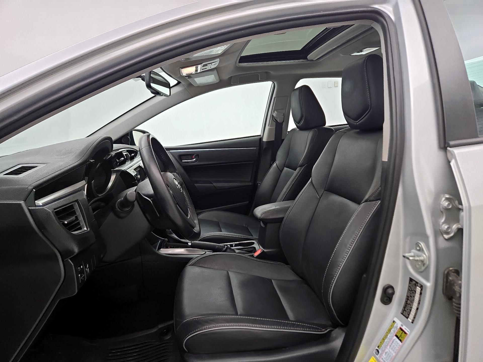 Thumbnail: 2015 Toyota Corolla - 11