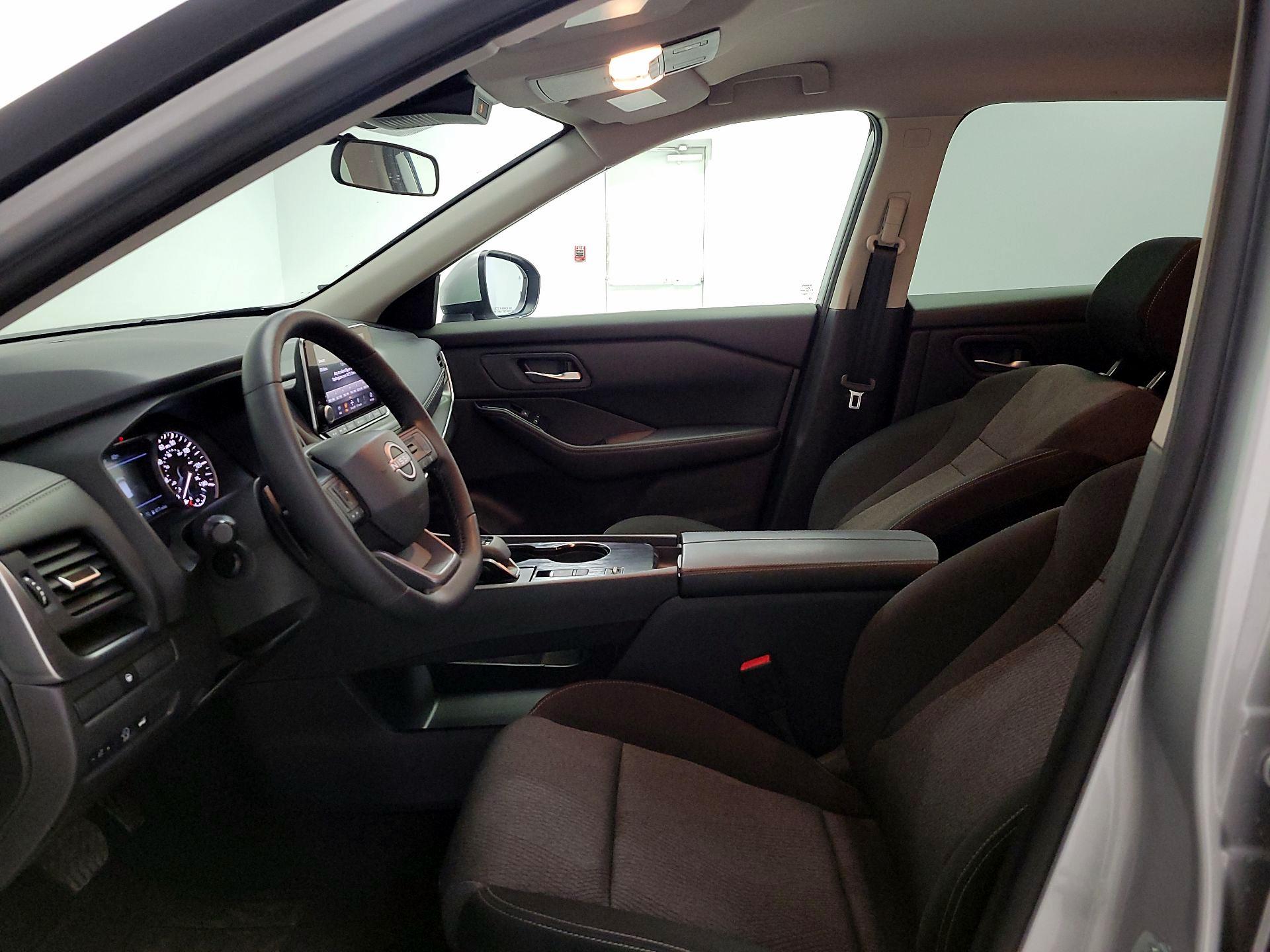 Thumbnail: 2025 Nissan Rogue - 11