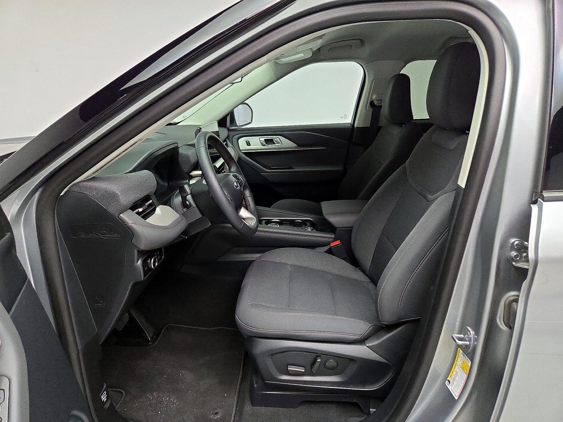 Thumbnail: 2025 Ford Explorer - 11