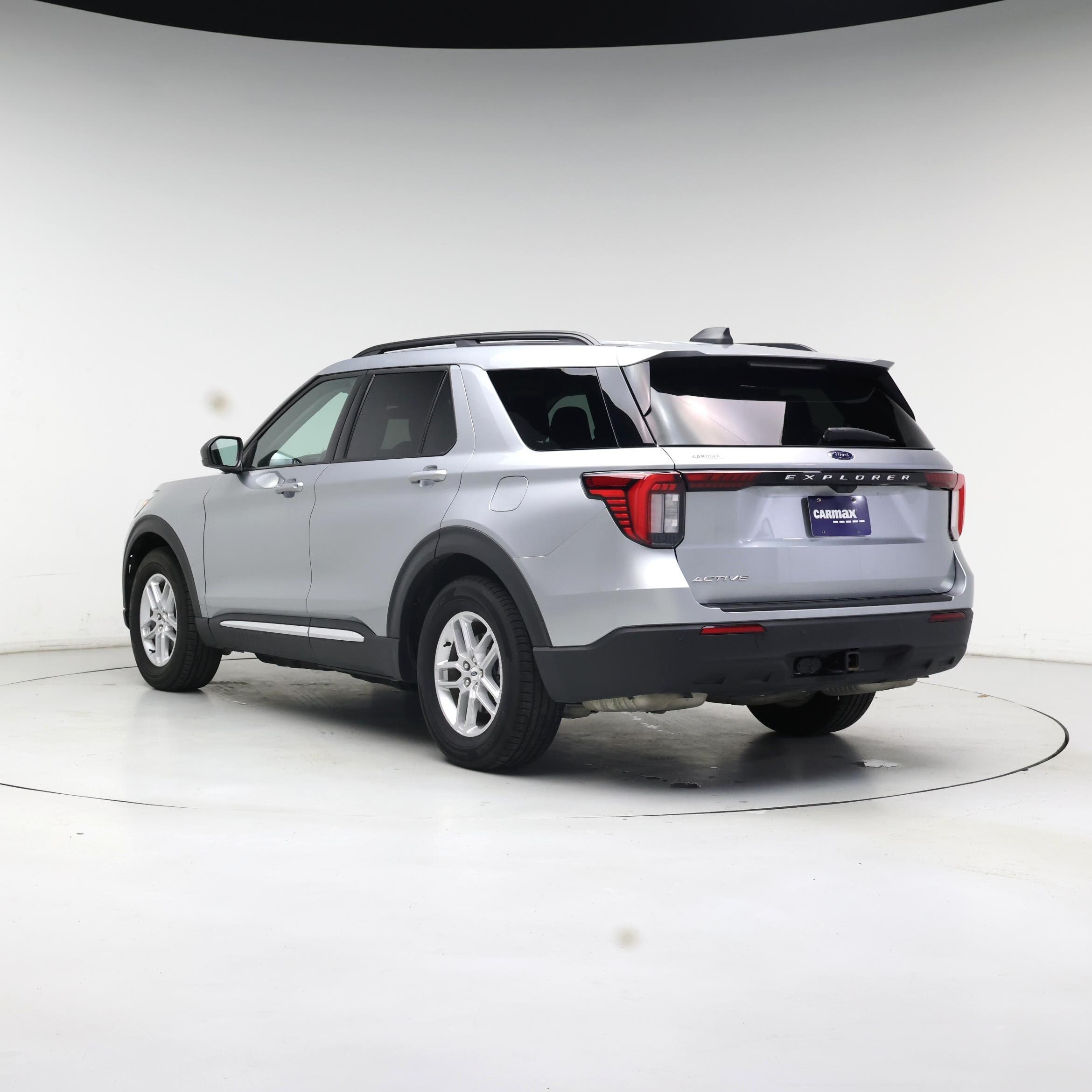 Thumbnail: 2025 Ford Explorer - 2