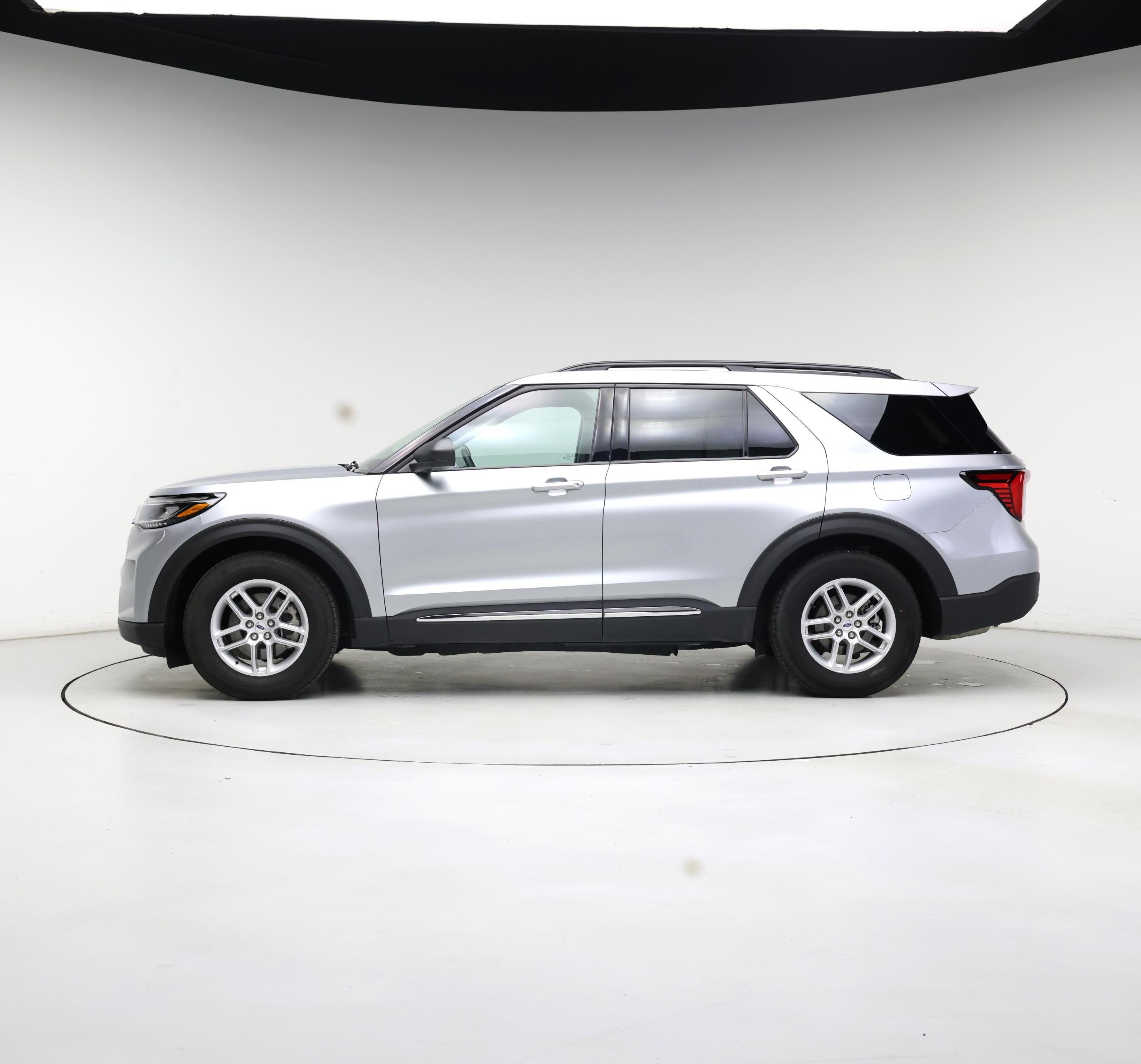 Thumbnail: 2025 Ford Explorer - 3