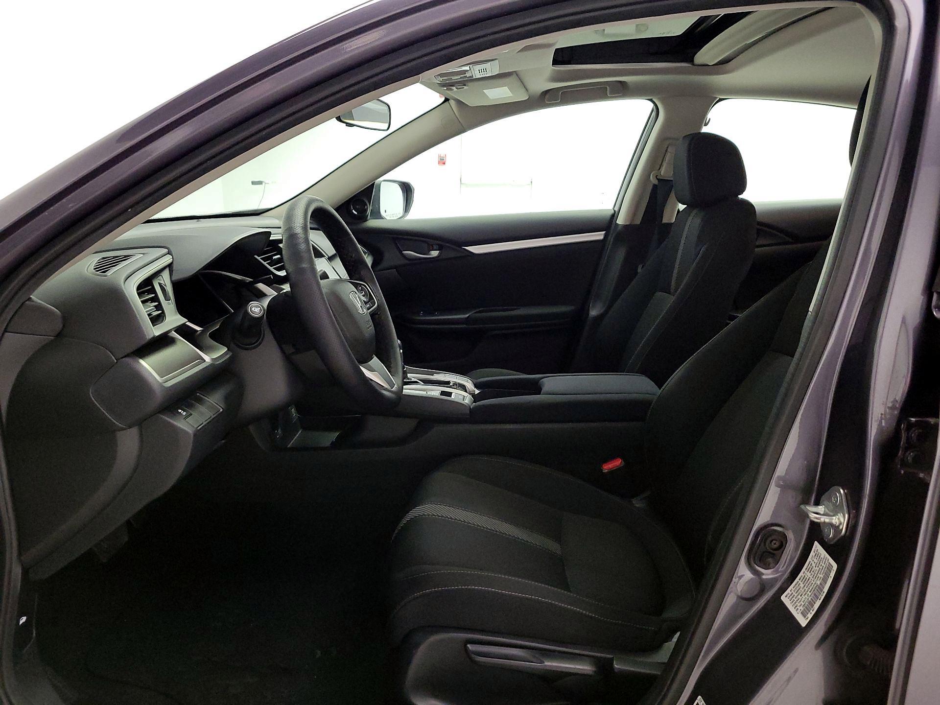 Thumbnail: 2017 Honda Civic - 11