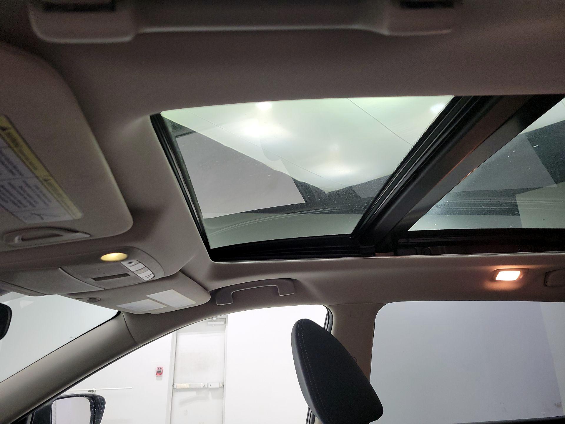 Thumbnail: 2019 Nissan Rogue - 20