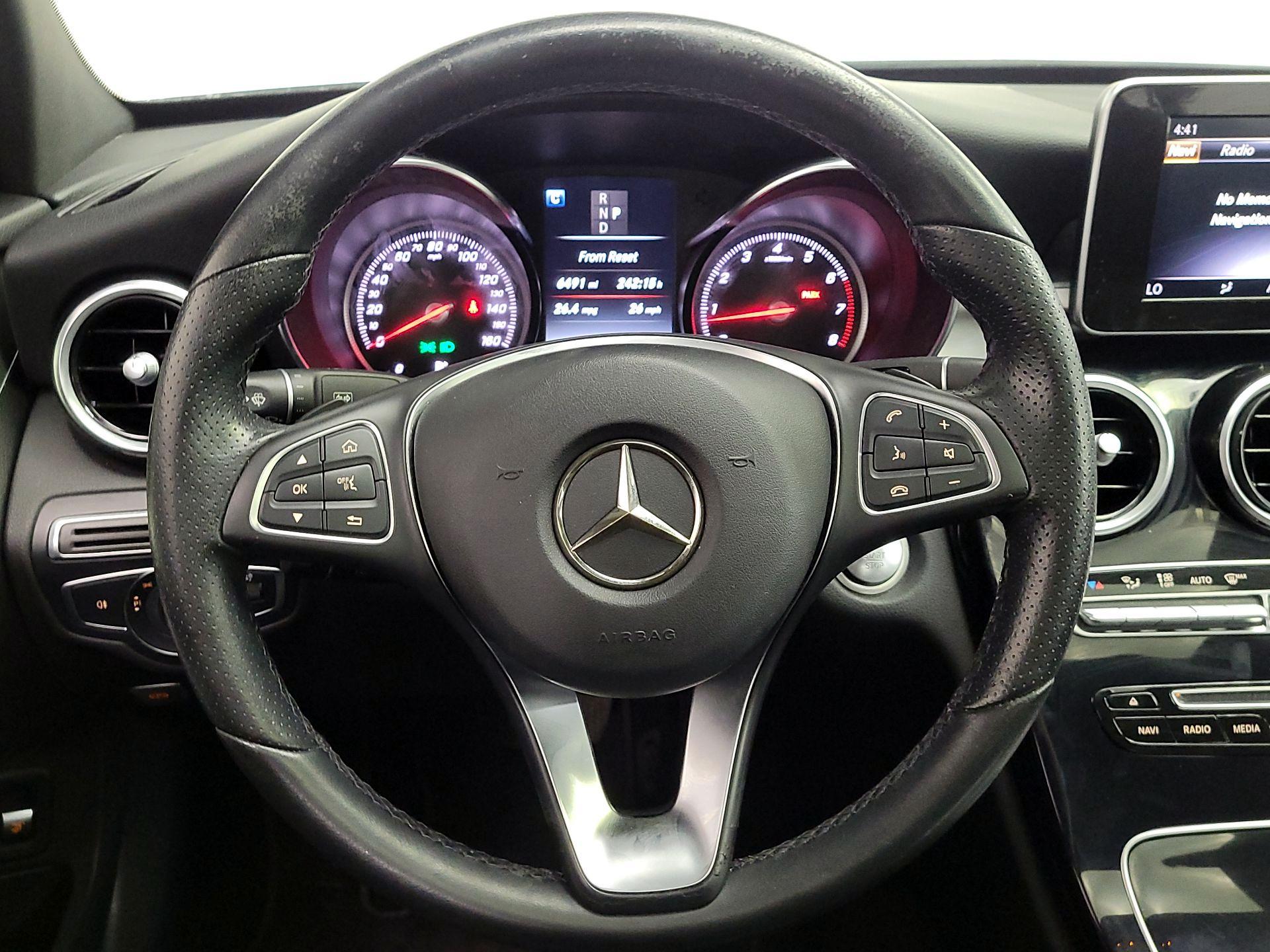 Thumbnail: 2018 Mercedes-Benz C-Class - 10